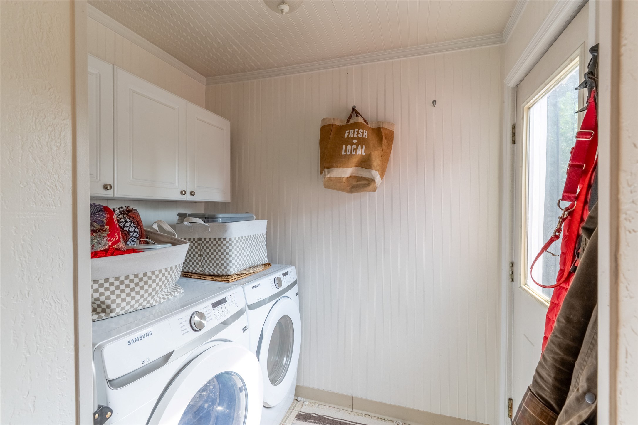 435 Park Avenue Property Photo 15