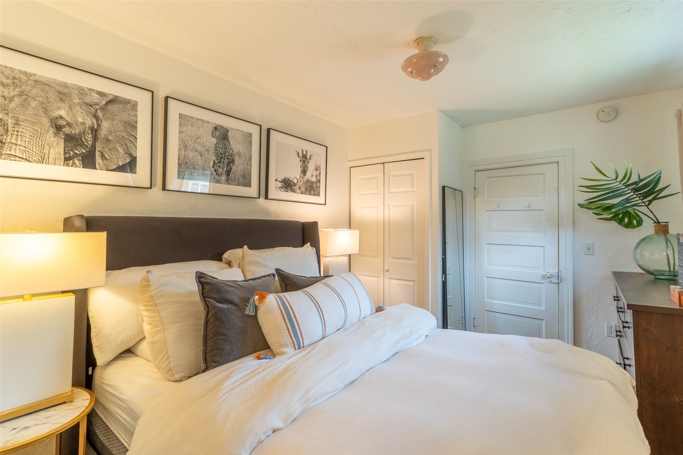 435 Park Avenue Property Photo 20