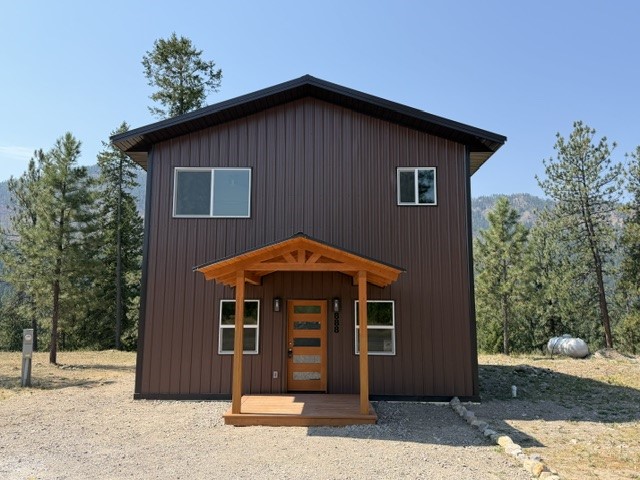 888 Riverbend Road Property Photo 1