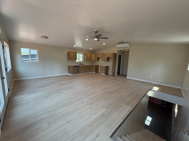888 Riverbend Road Property Photo 7