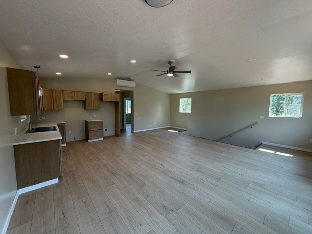 888 Riverbend Road Property Photo 8