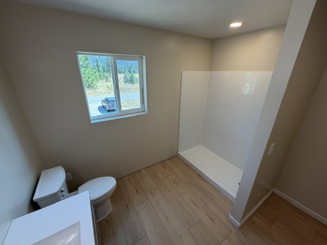 888 Riverbend Road Property Photo 25