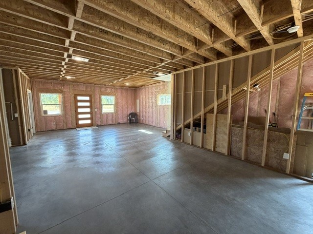 888 Riverbend Road Property Photo 28