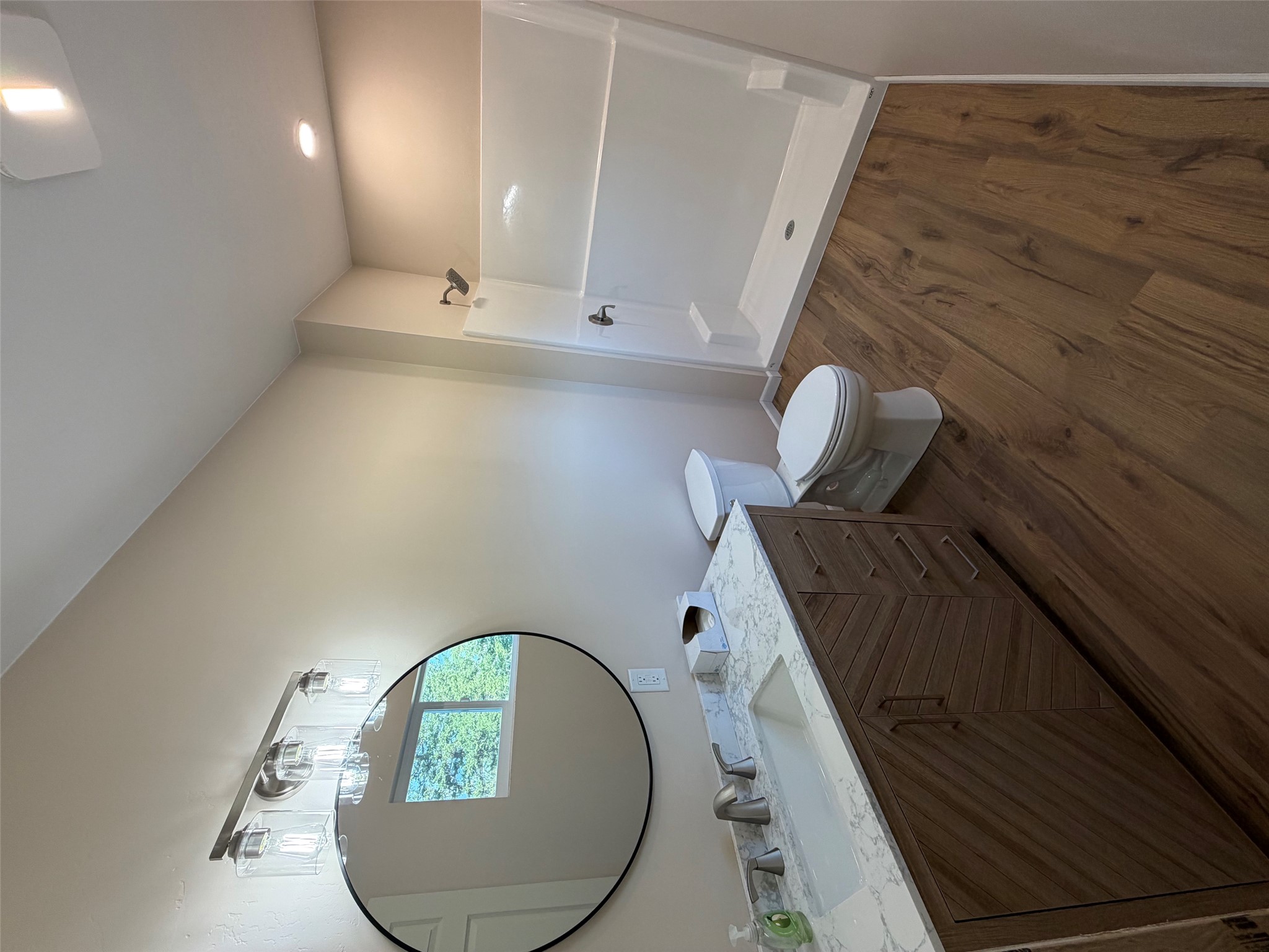 888 Riverbend Road Property Photo 32