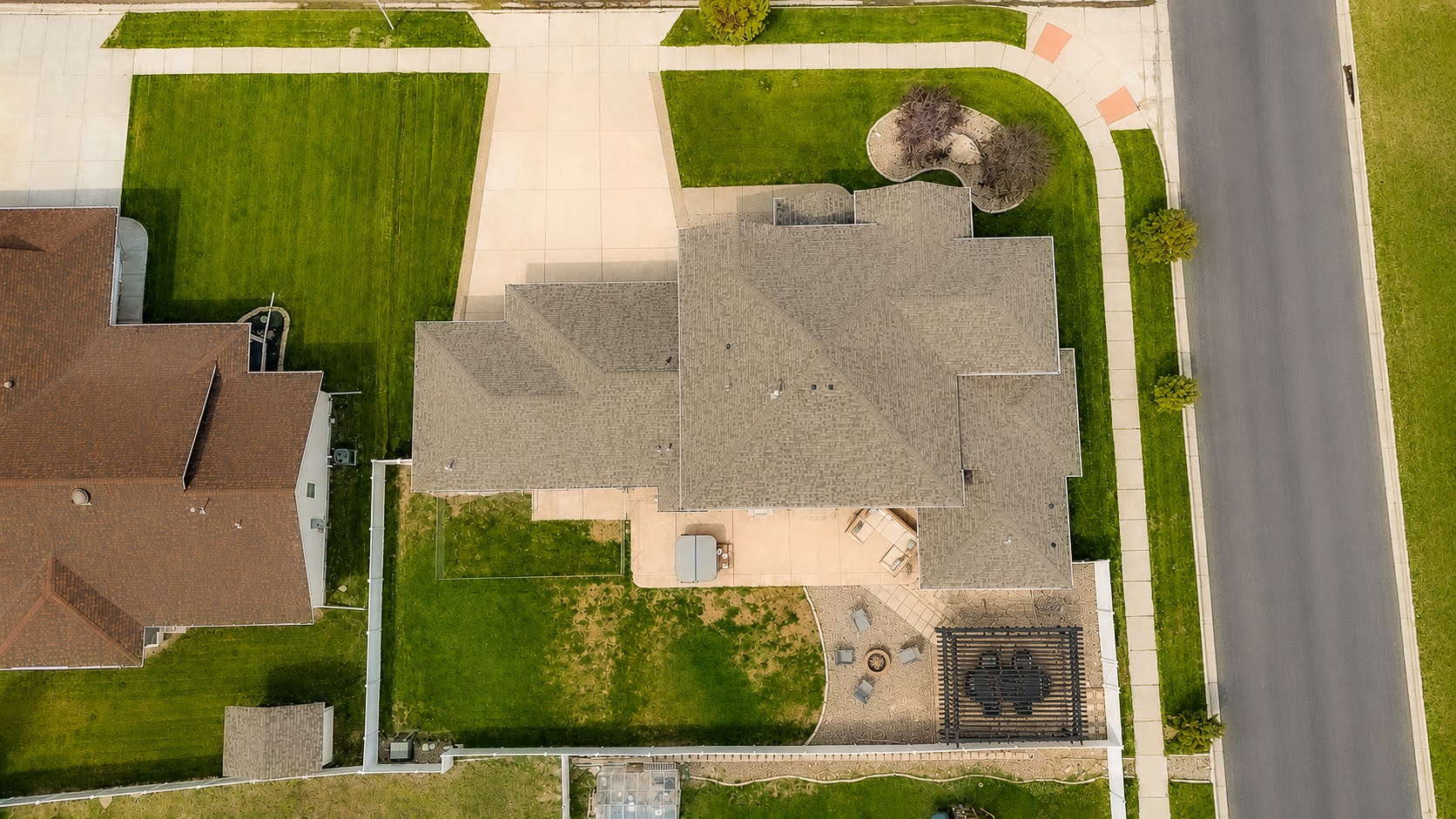 1300 Beargrass Drive Property Photo 3