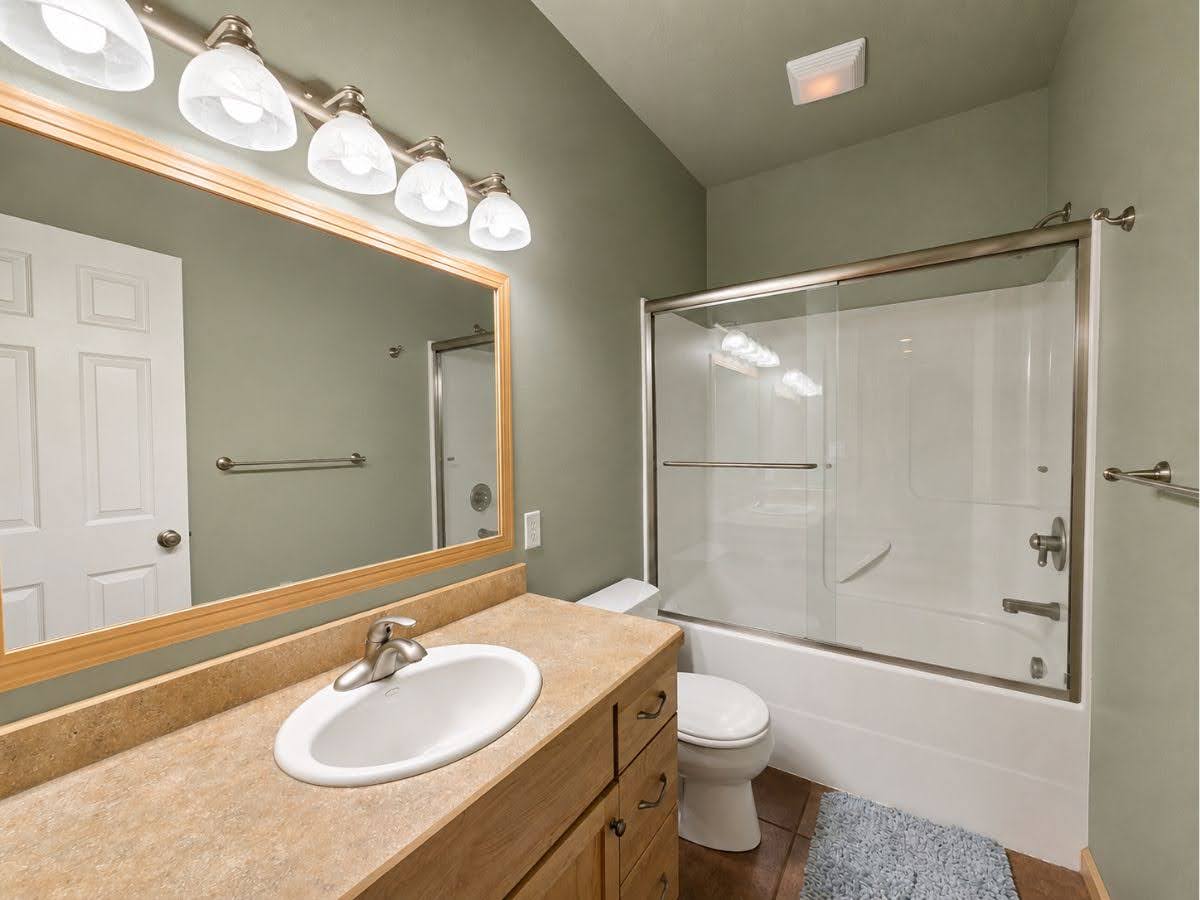1300 Beargrass Drive Property Photo 26