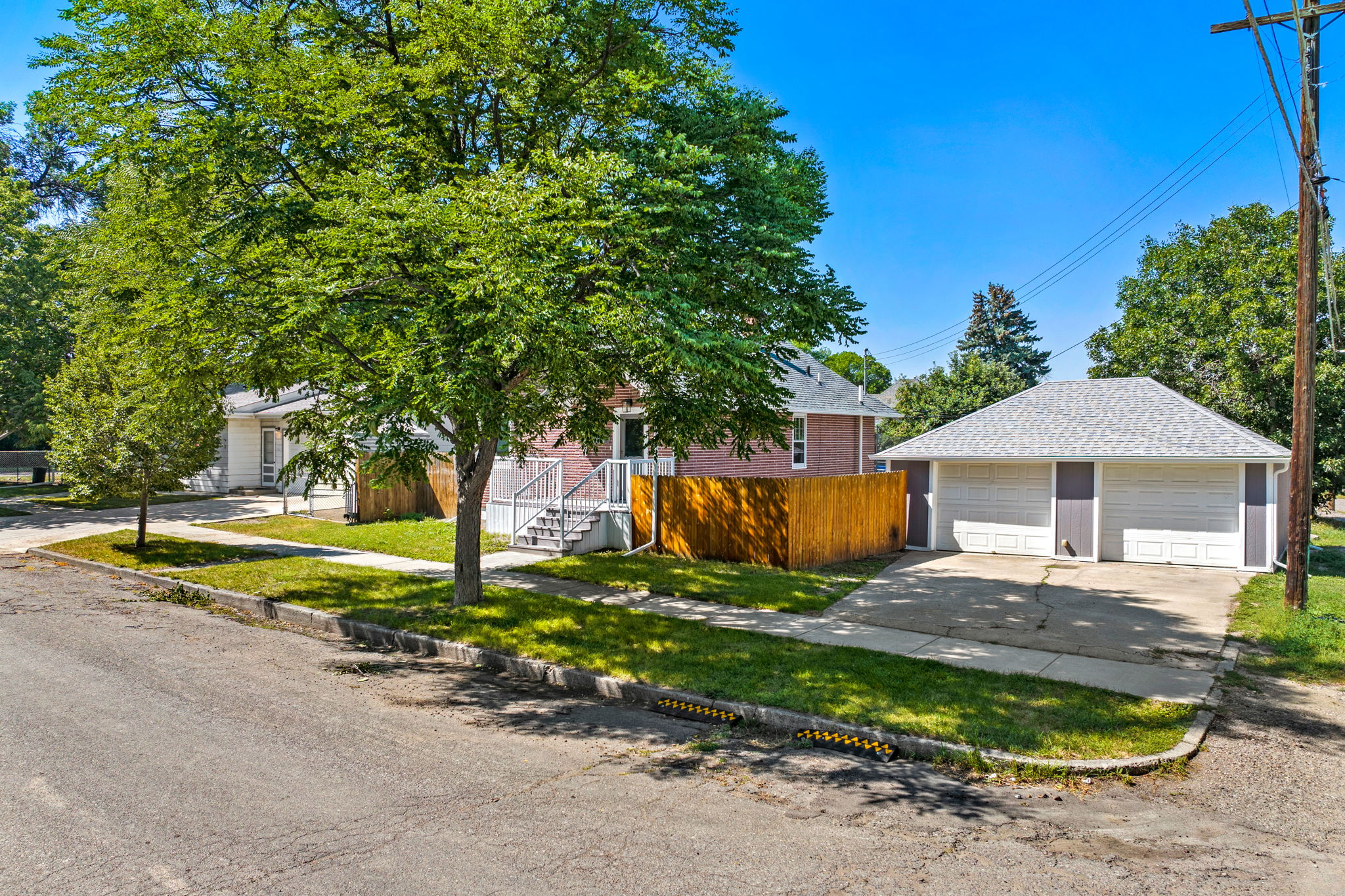 608 8th Street N Property Photo 4