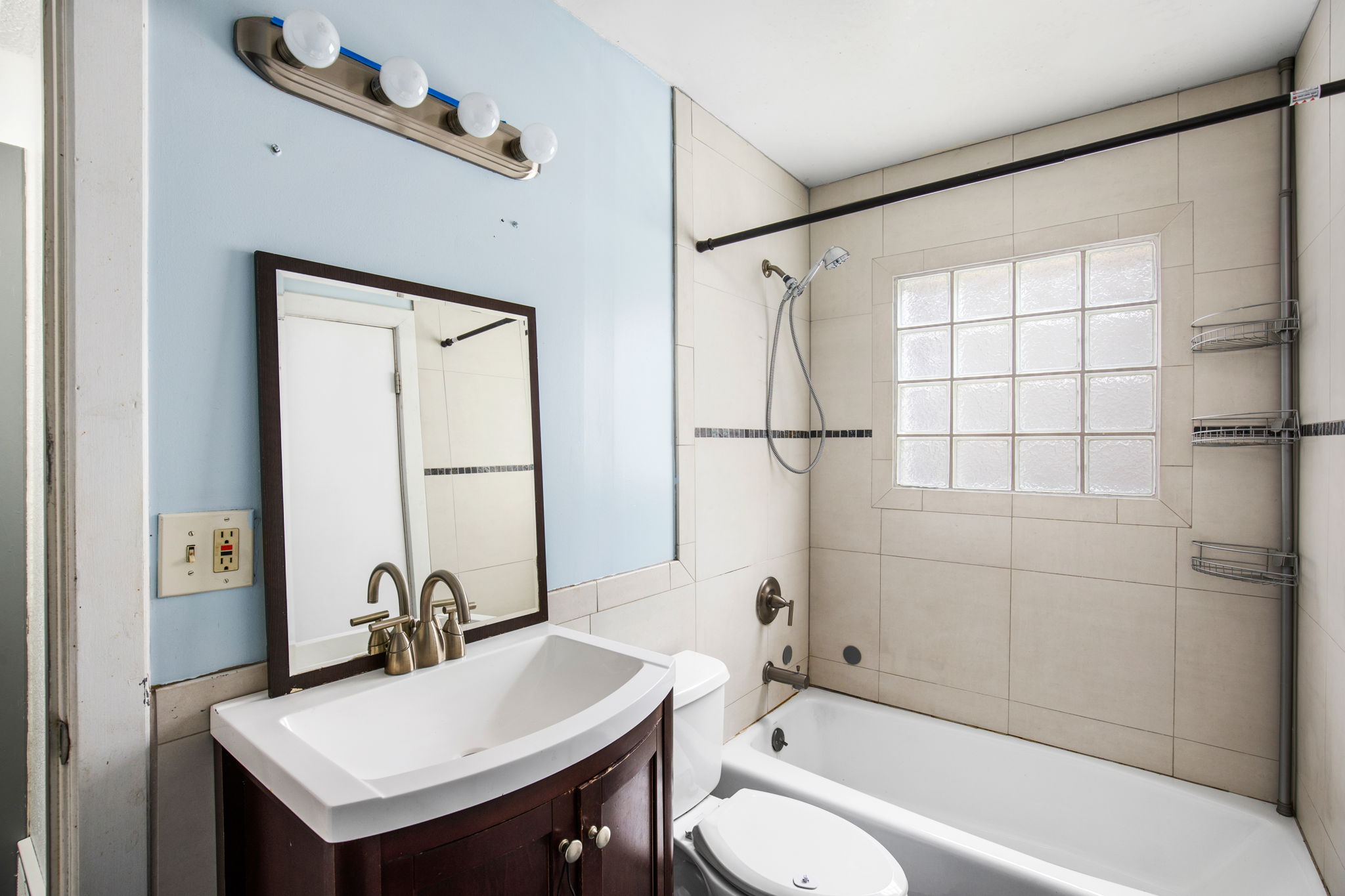 701 6th Avenue N Property Photo 16