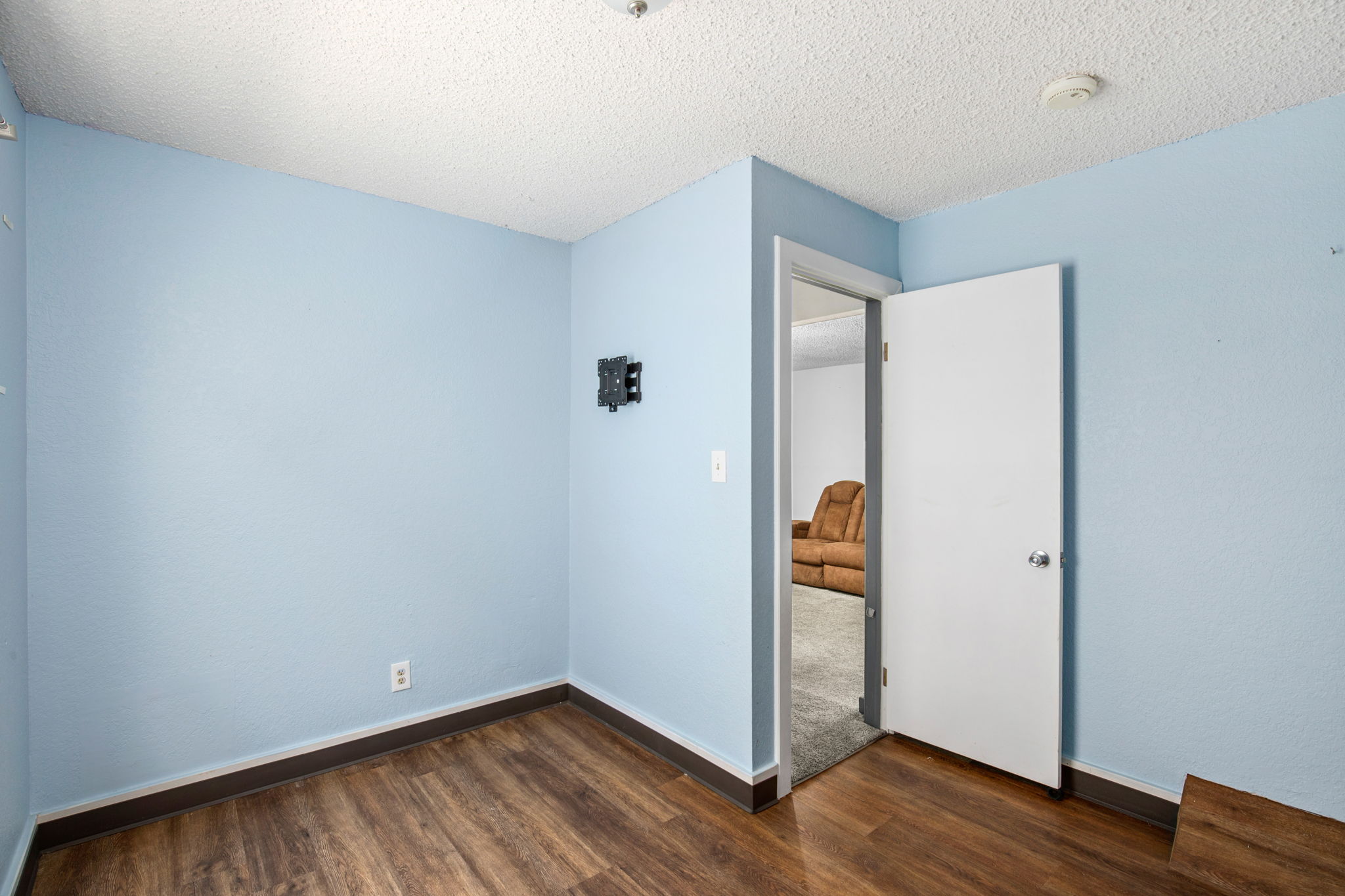 701 6th Avenue N Property Photo 18