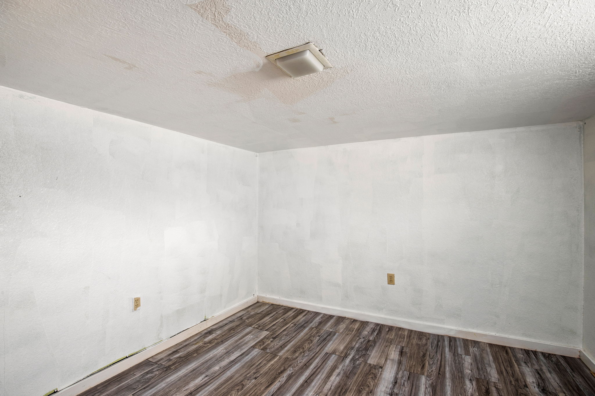 701 6th Avenue N Property Photo 27