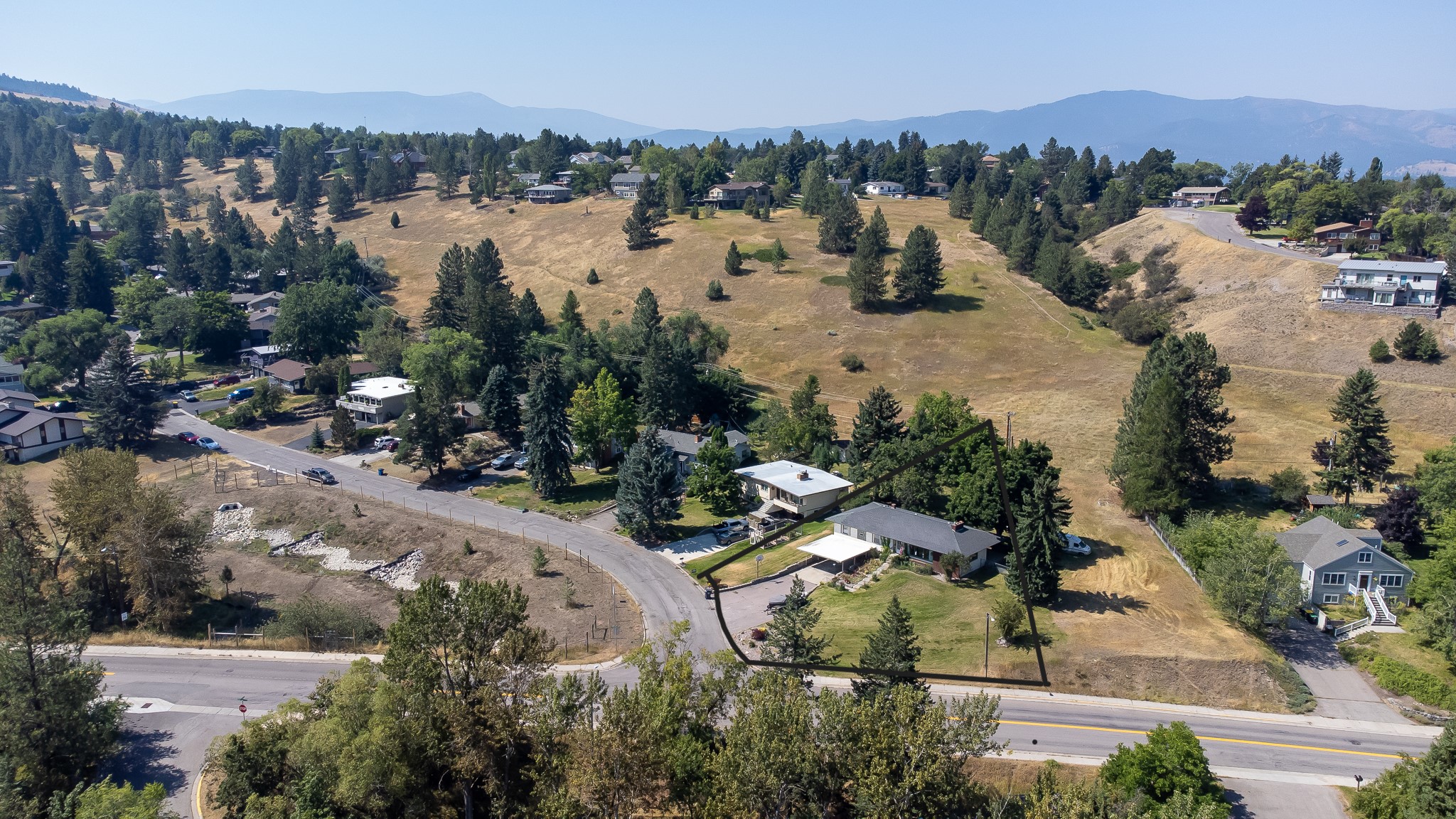 101 Takima Drive Property Photo 1