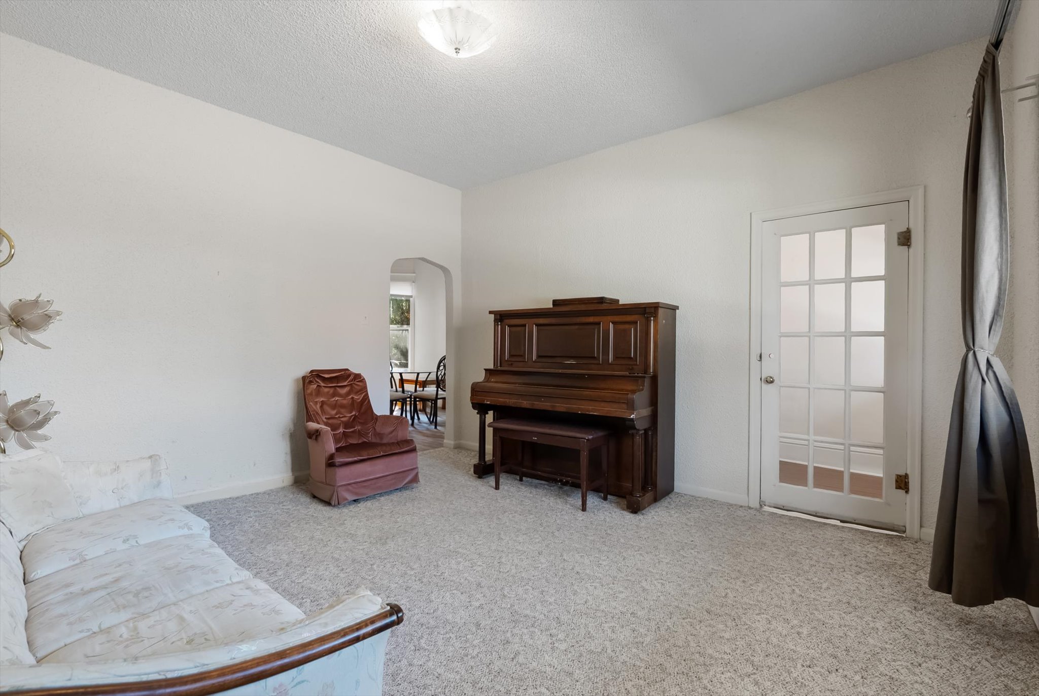 513 Oak Street Property Photo 14