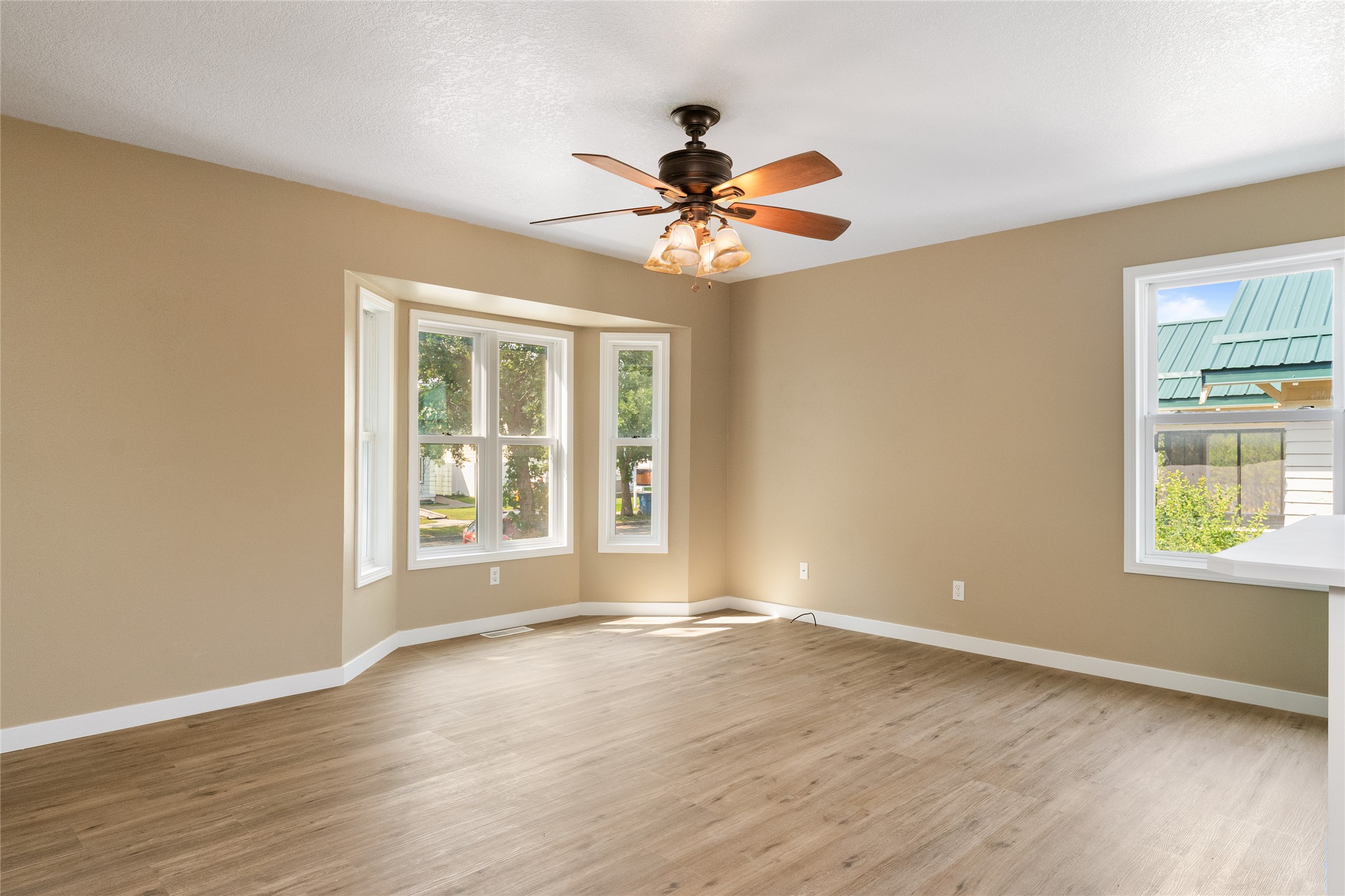 1415 7th Avenue N Property Photo 6