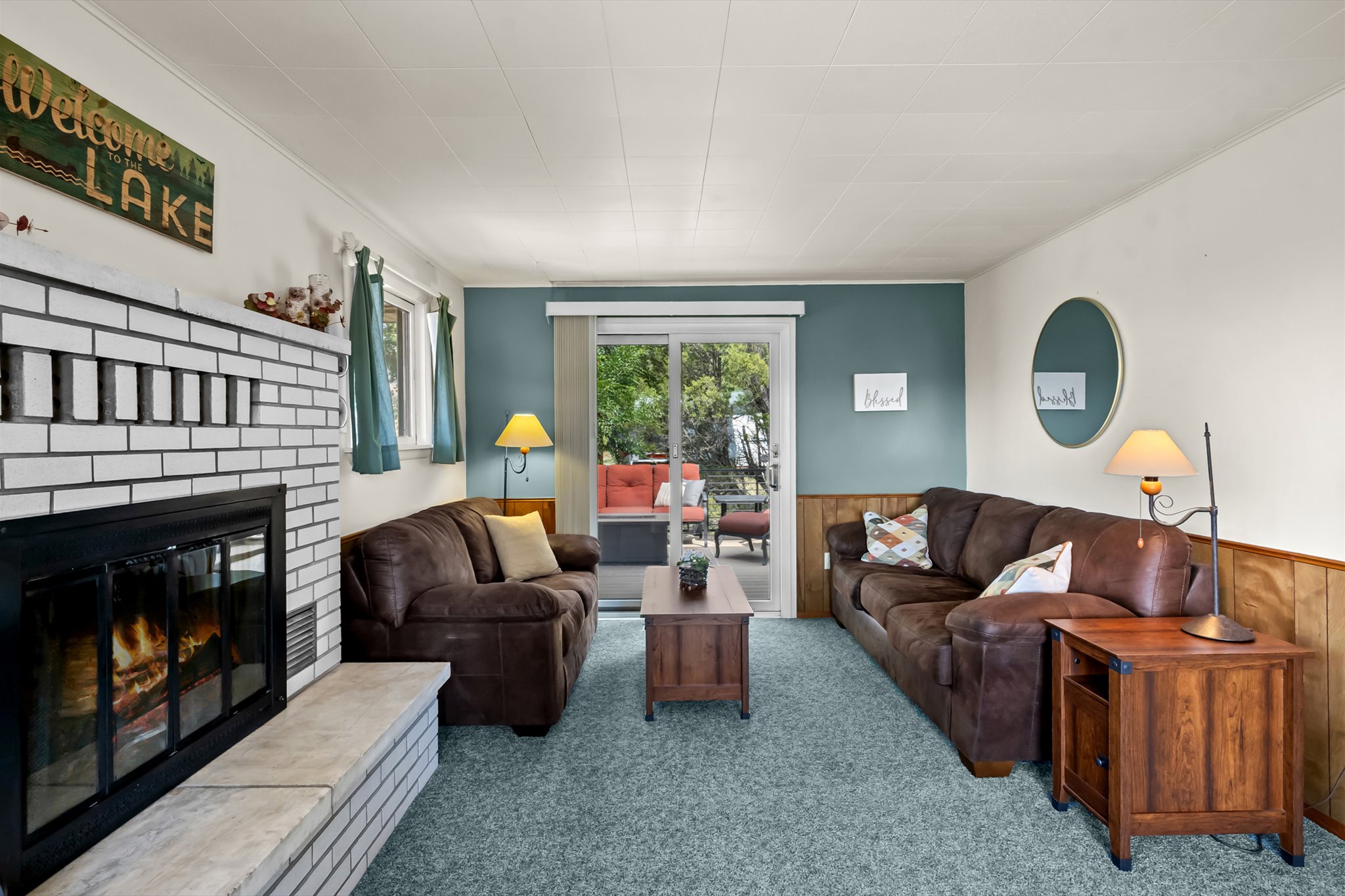 3756 E Shore Drive Property Photo 9
