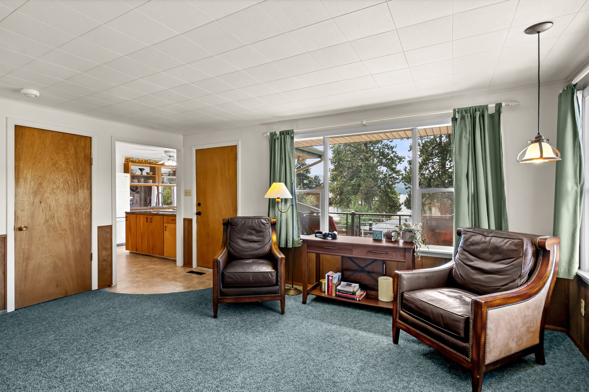 3756 E Shore Drive Property Photo 10