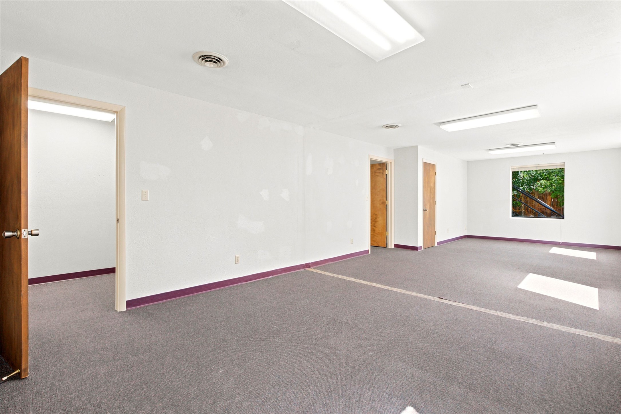 1280 S 3rd Street W Unit B Property Photo 5