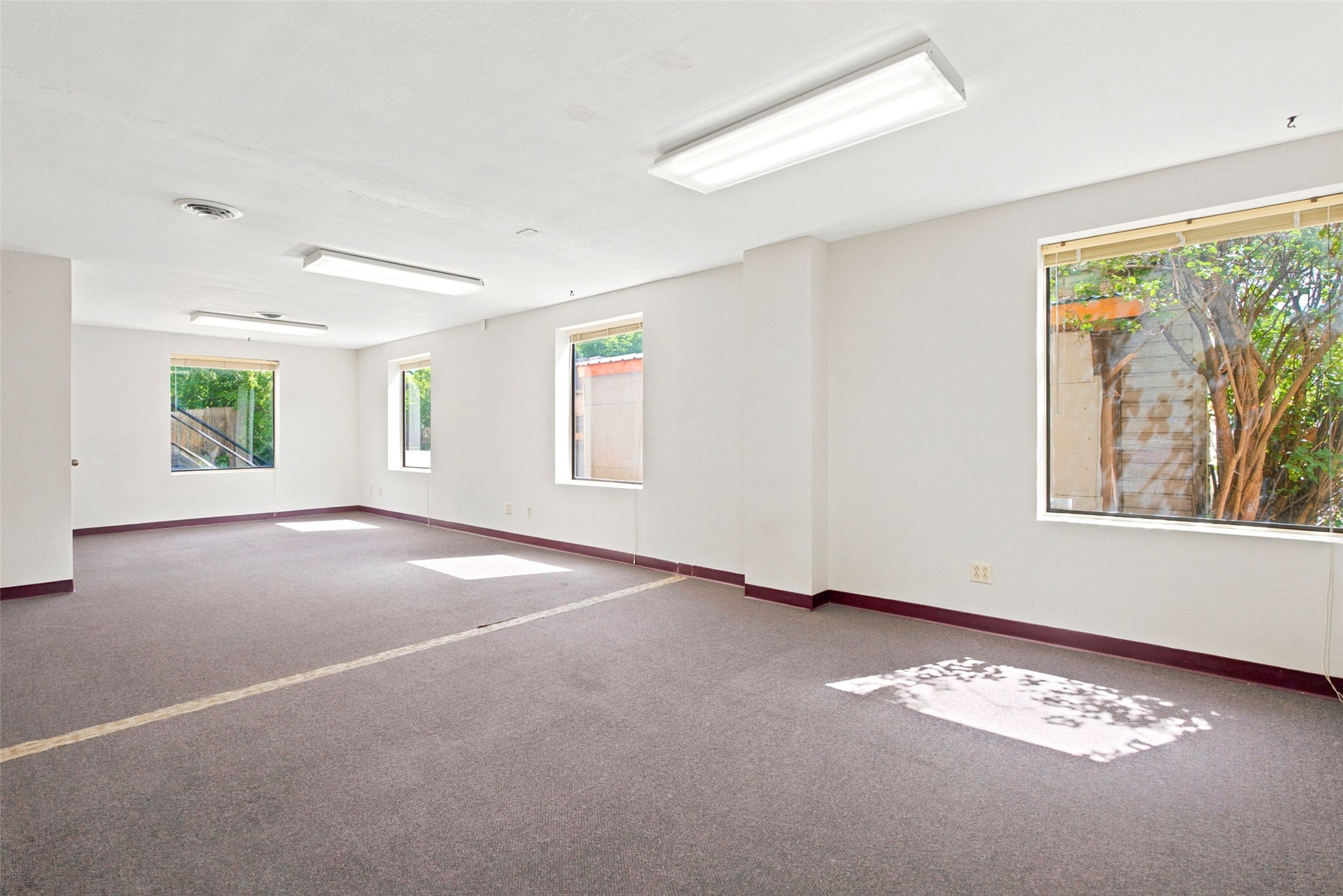 1280 S 3rd Street W Unit B Property Photo 7