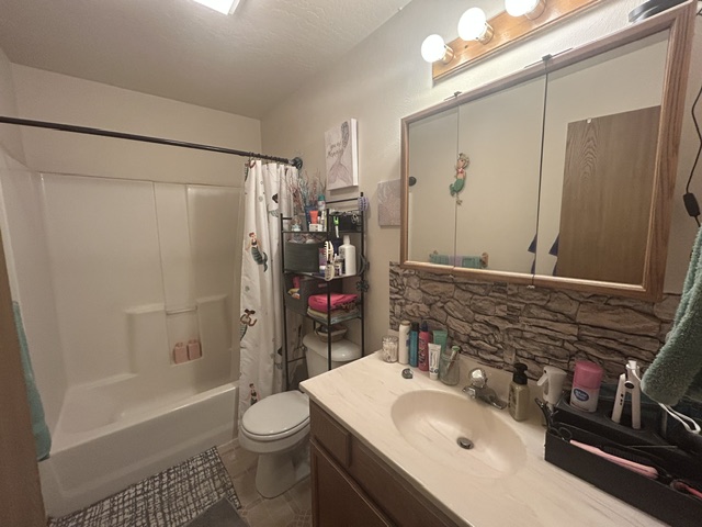 721 / 735 Hobson Avenue Property Photo 11