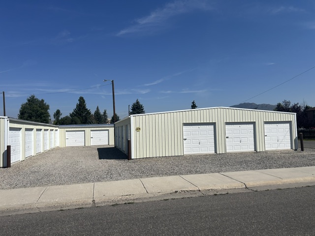 721 / 735 Hobson Avenue Property Photo 15