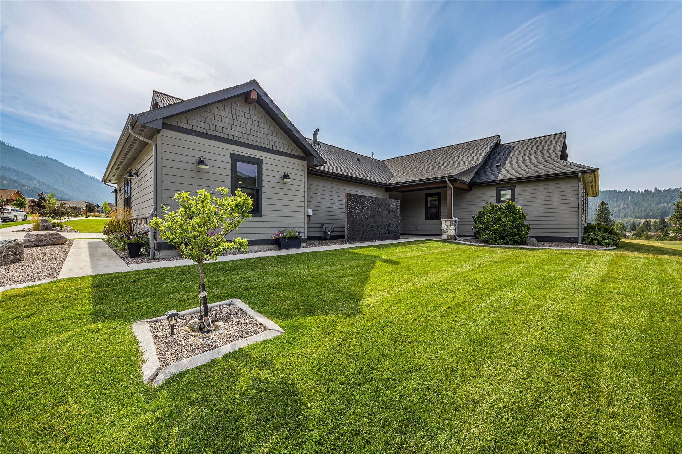 5583 Canyon River Road Property Photo 55