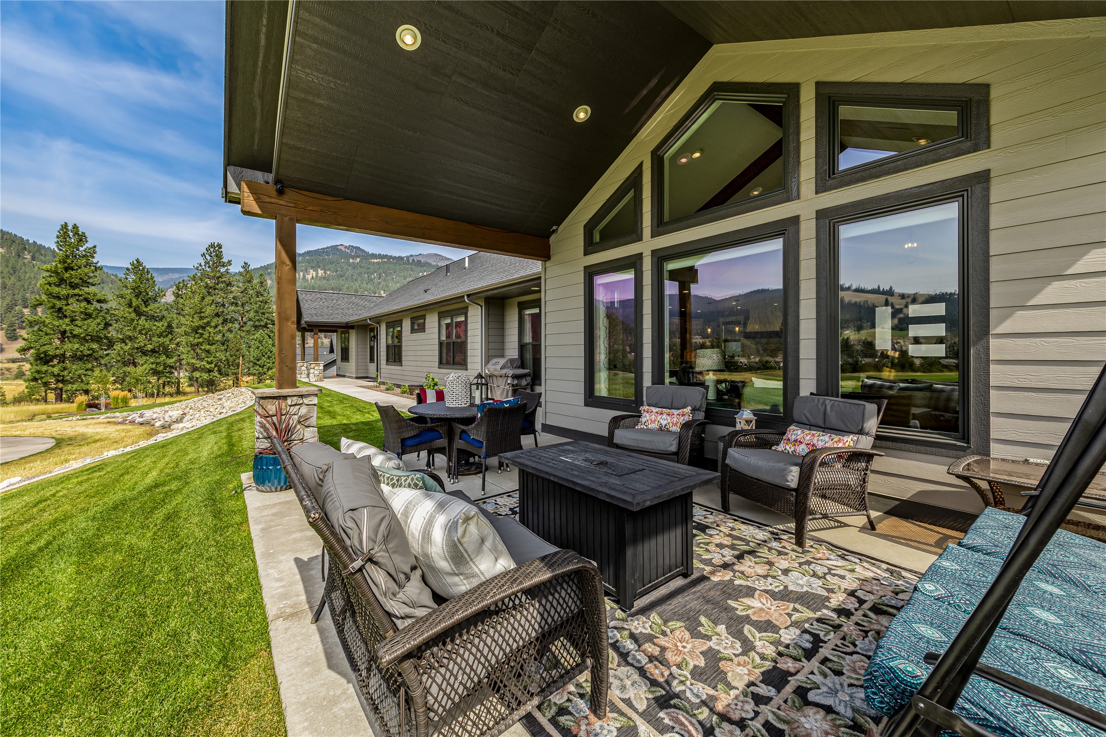 5583 Canyon River Road Property Photo 58