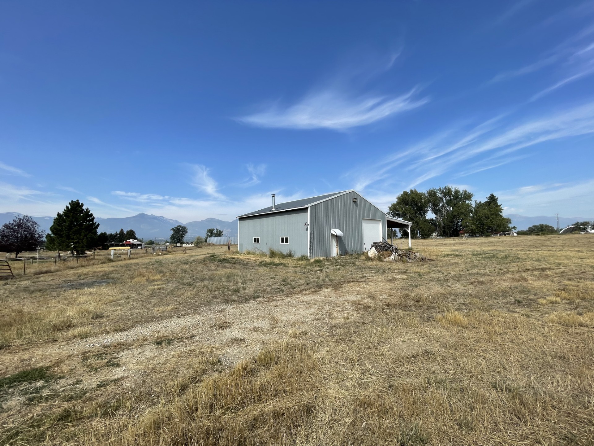 Nhn Saras Place Property Photo 28