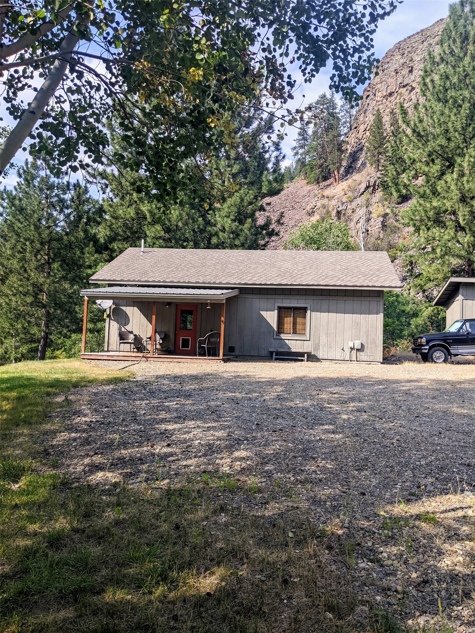 30077227 Property Photo 40
