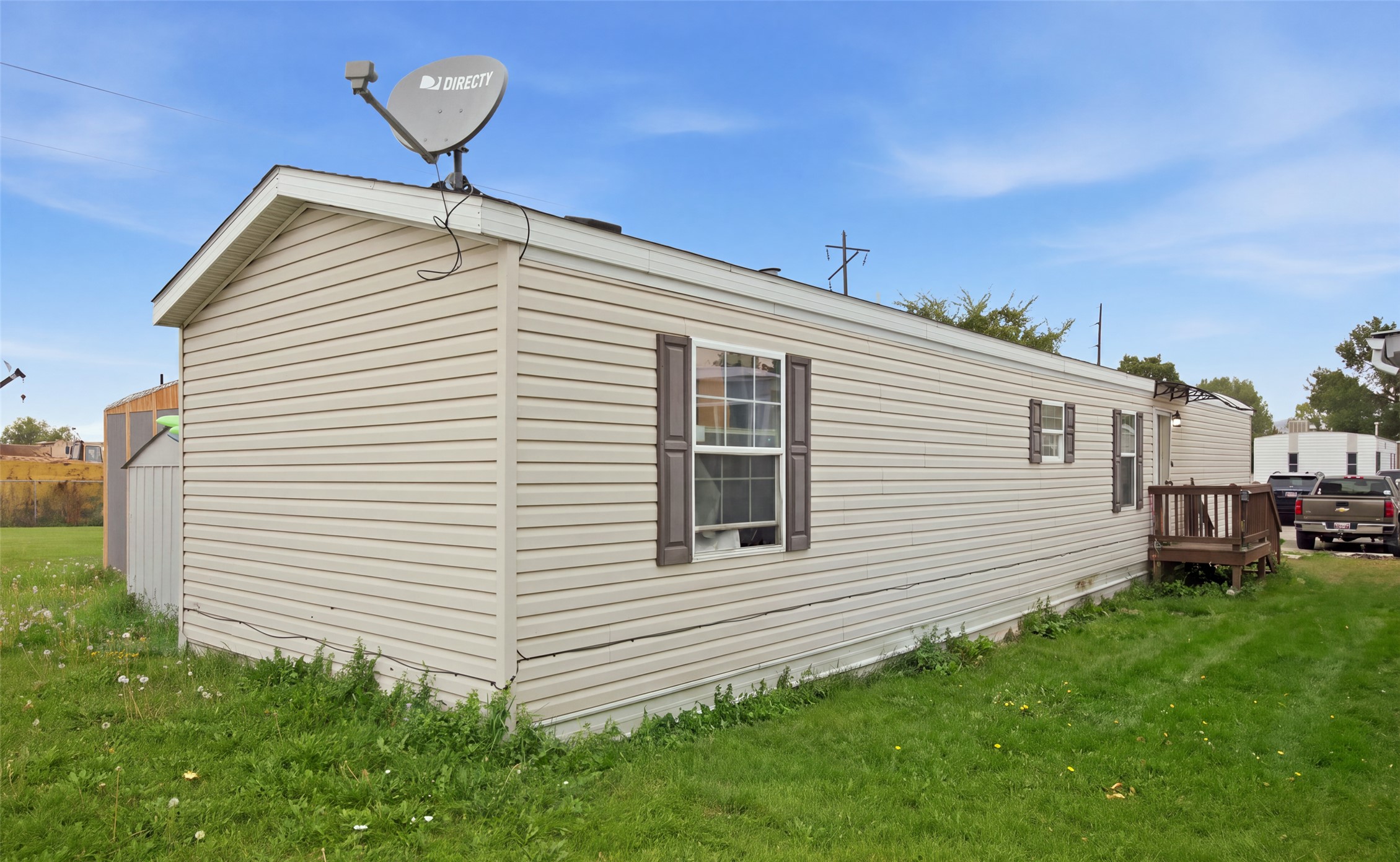 209 N Travois Property Photo 3