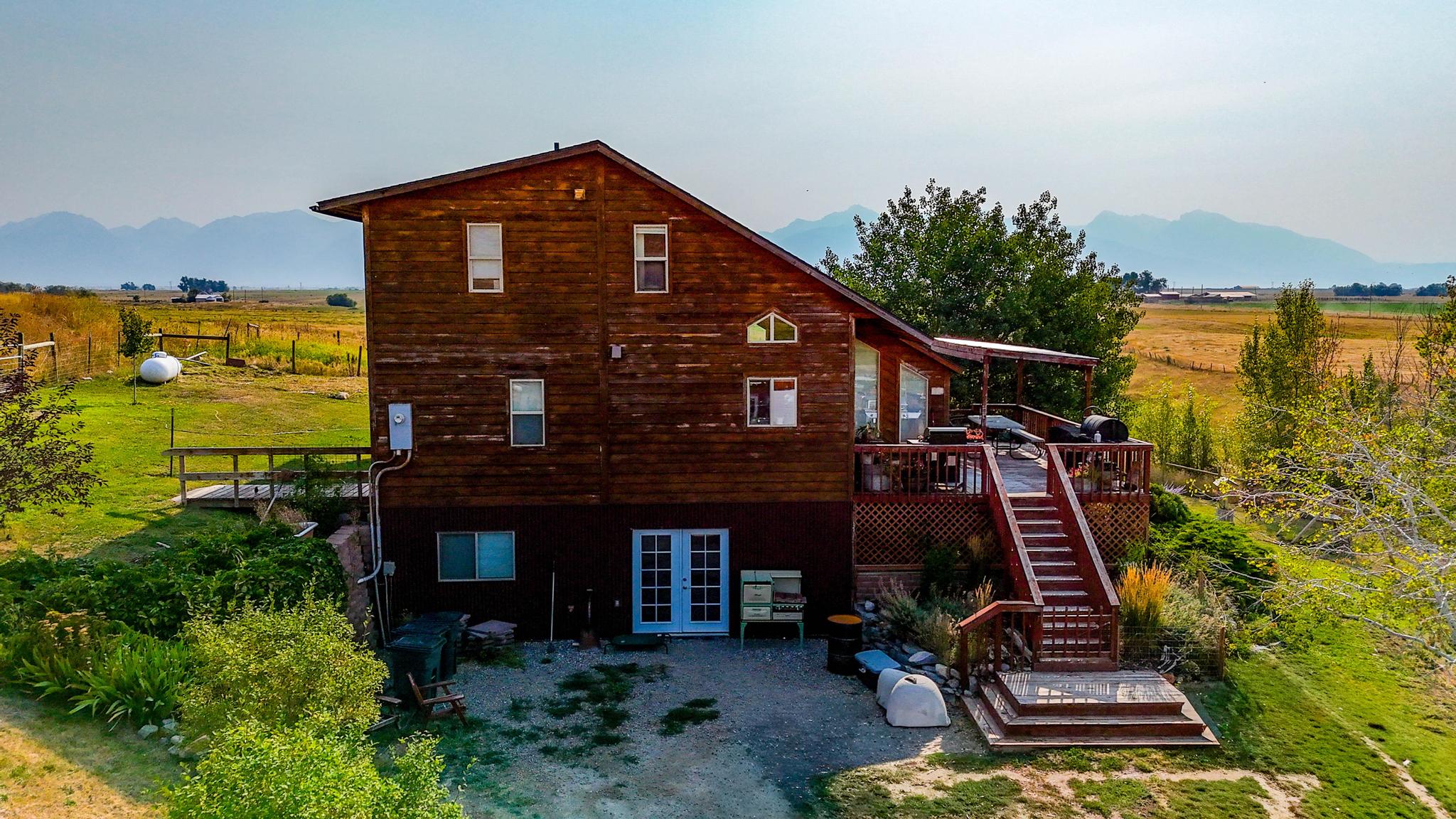42464 Ridgeway Road Property Photo 30