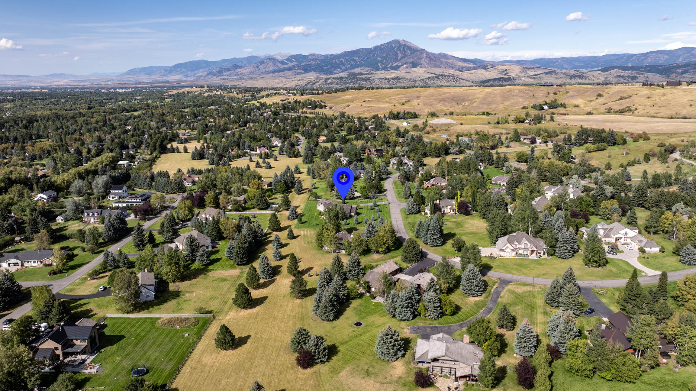 9 Lariat Loop Property Photo 13
