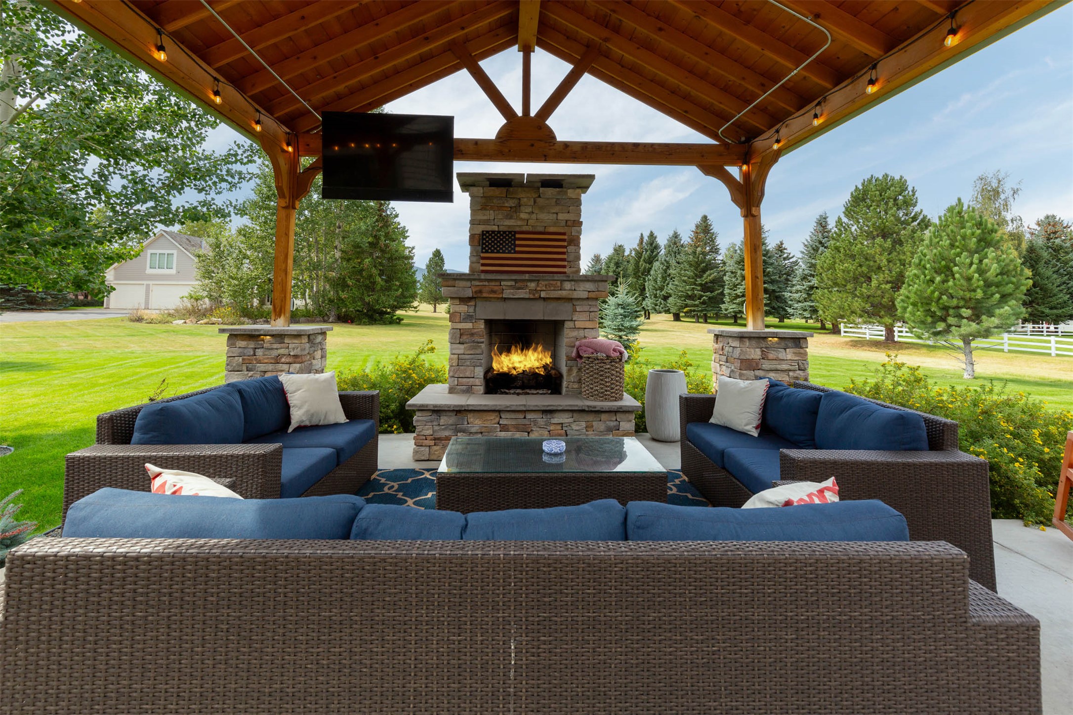 9 Lariat Loop Property Photo 33
