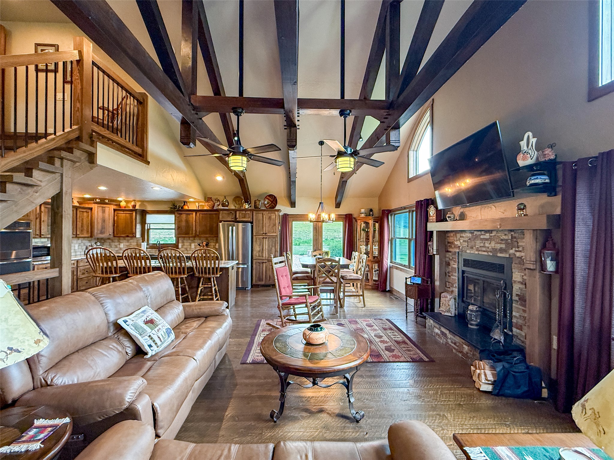 247 Armington Road Property Photo 2