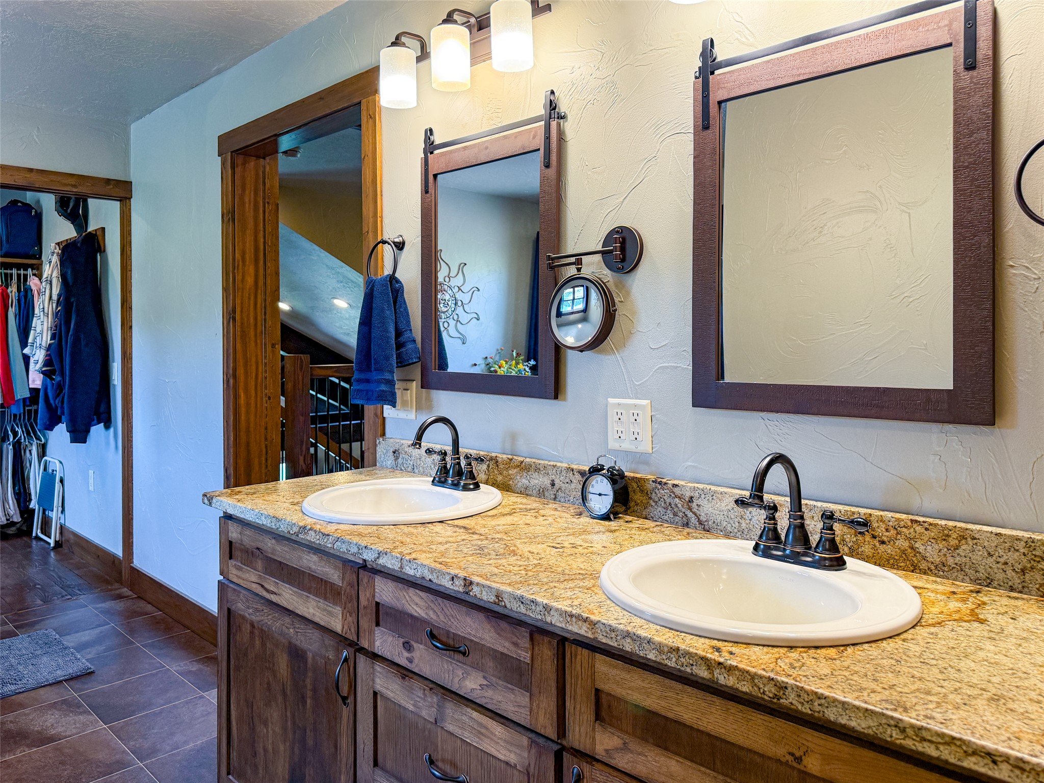 247 Armington Road Property Photo 45