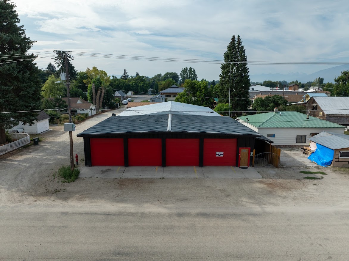 297 2nd Street Property Photo 1