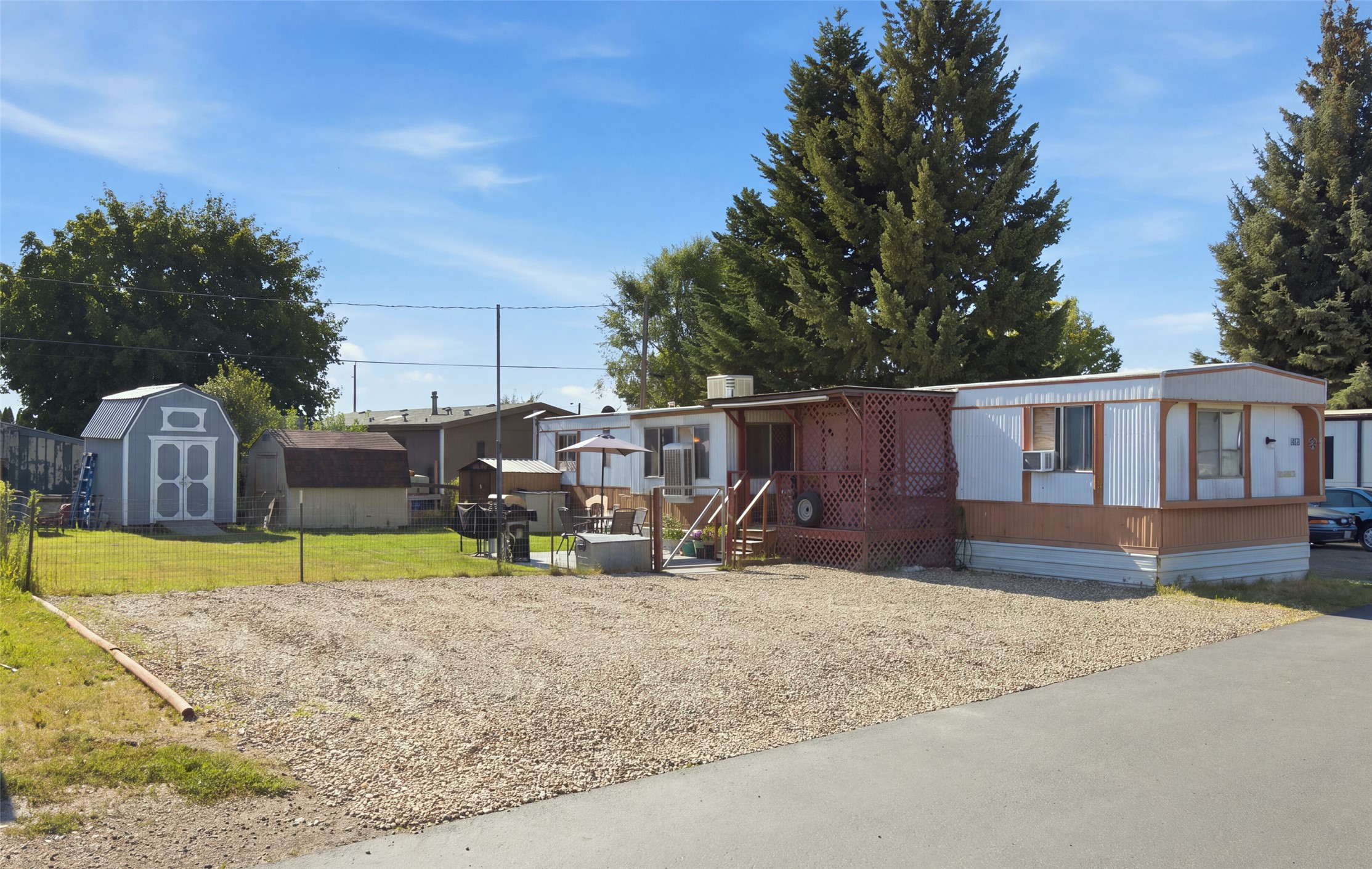 6331 Buena Vista Loop W Property Photo 2