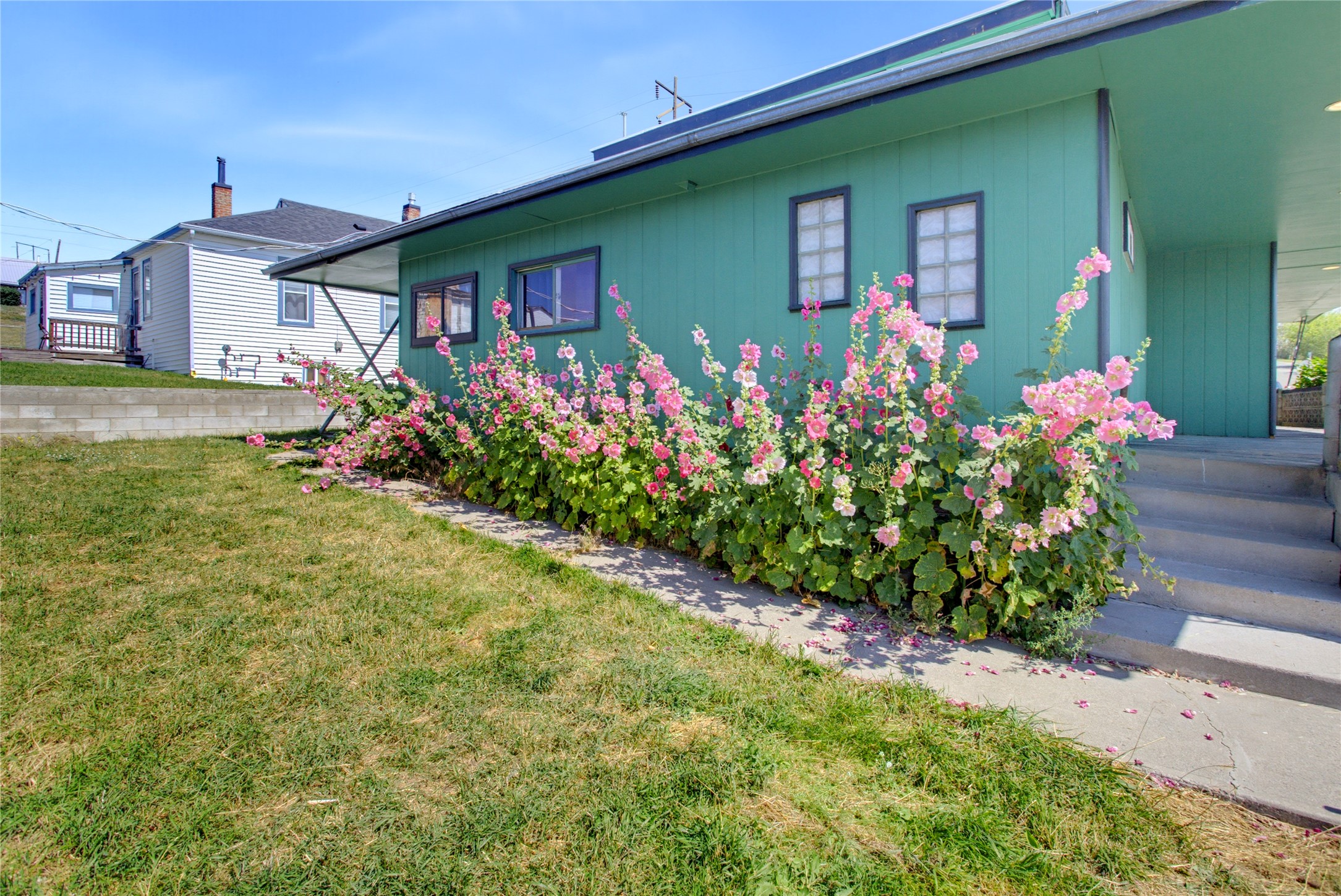 1501 4th Street Property Photo 5