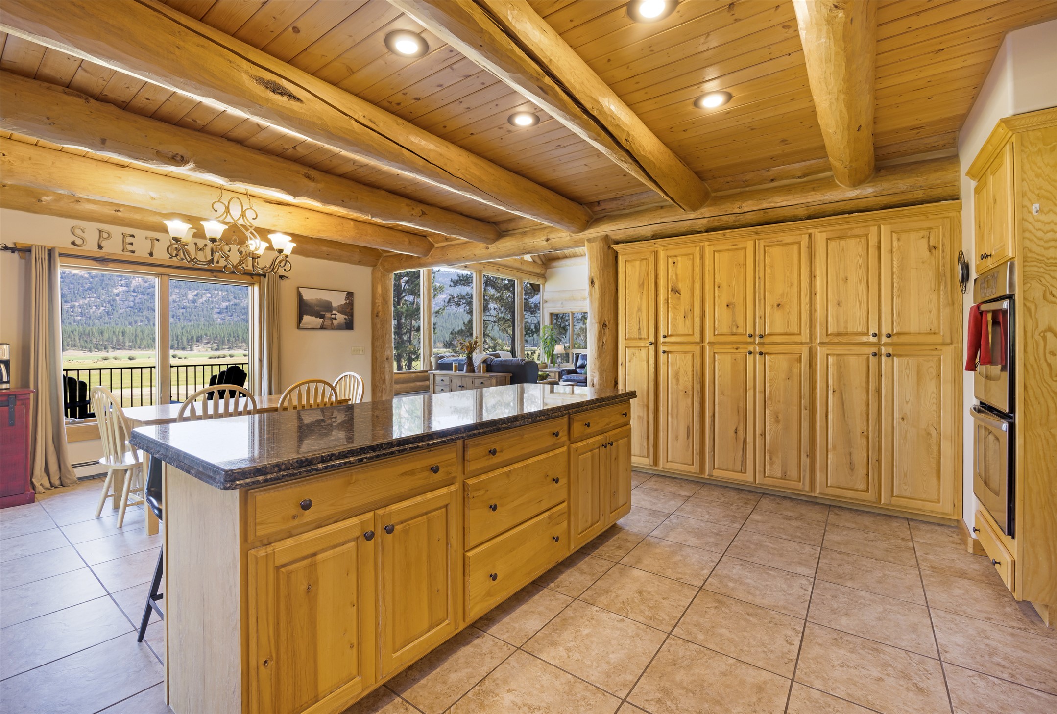 1201 Shaw Lane Property Photo 18