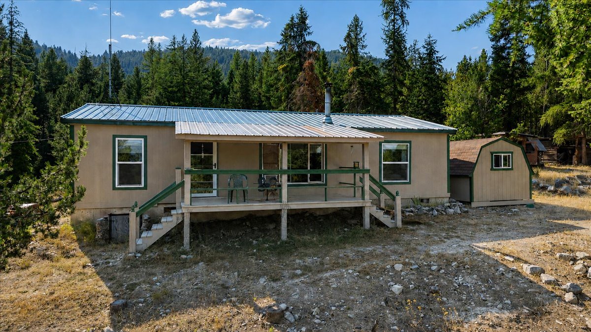 627 Lower Lost Prairie Road Property Photo 1