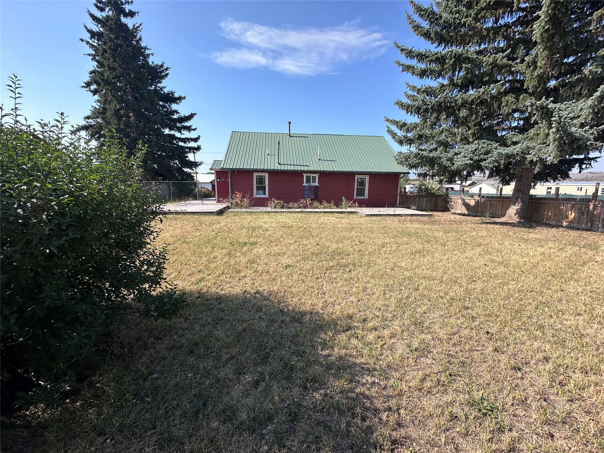 34 1st Street Property Photo 4