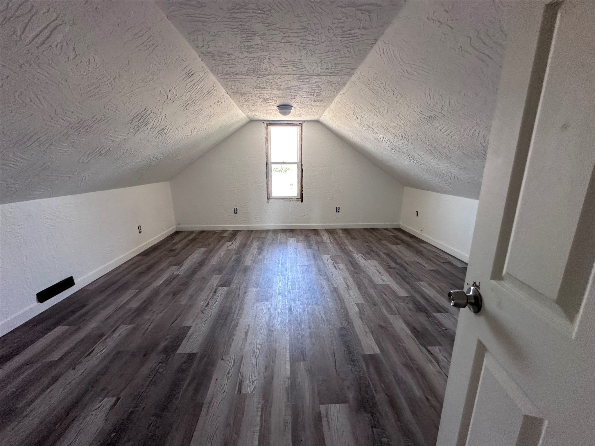 34 1st Street Property Photo 13