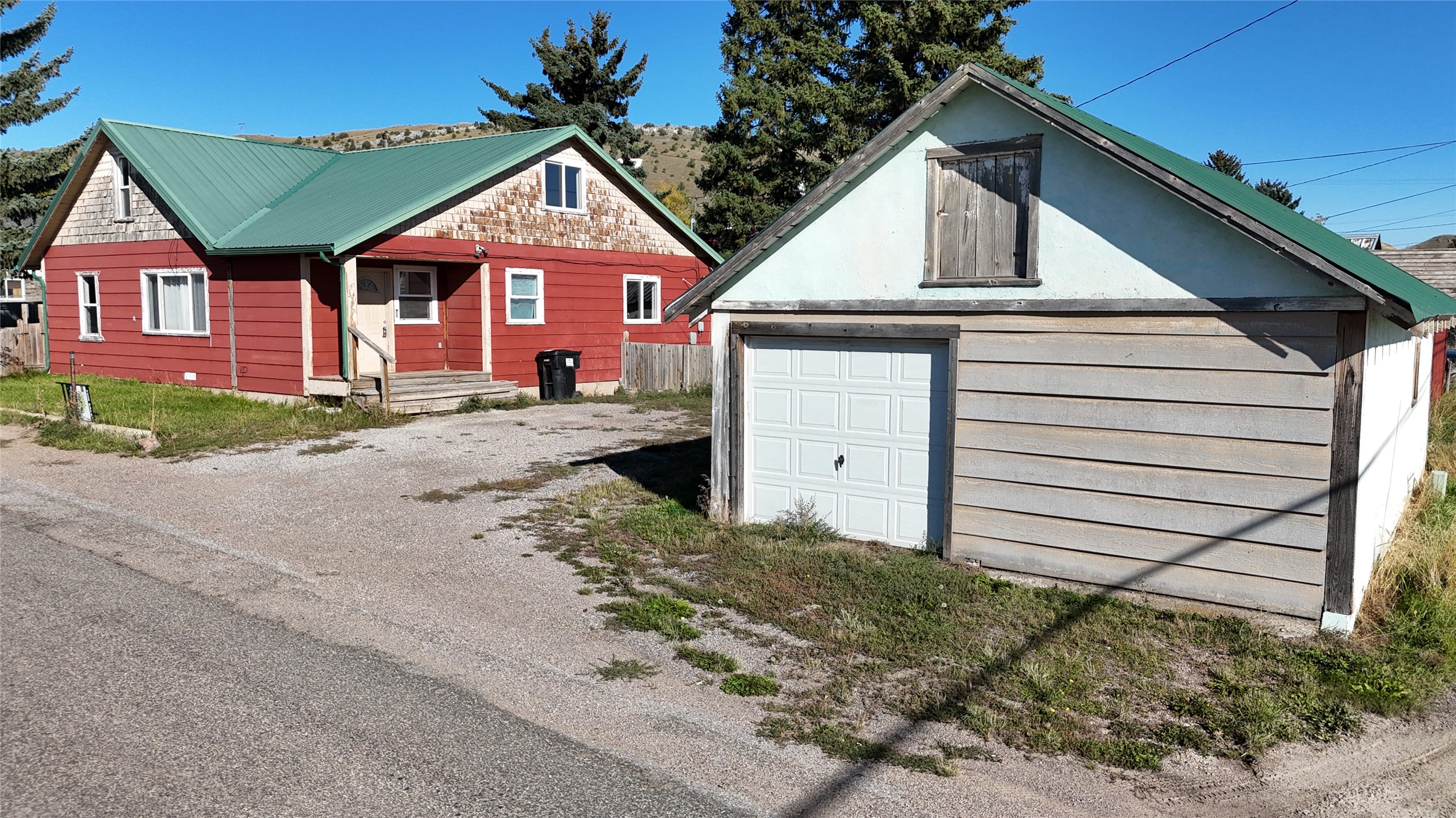 34 1st Street Property Photo 20