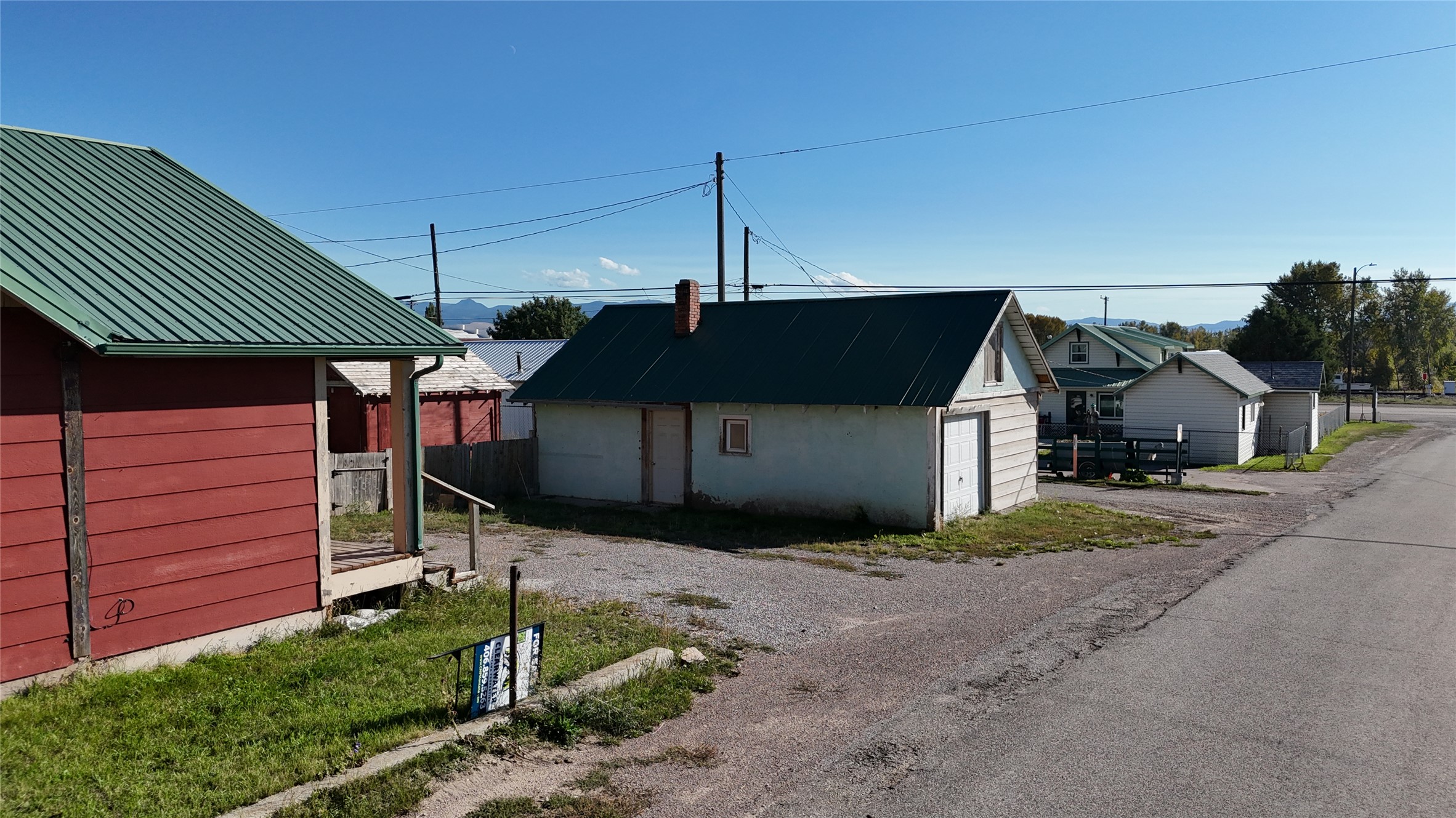 34 1st Street Property Photo 23