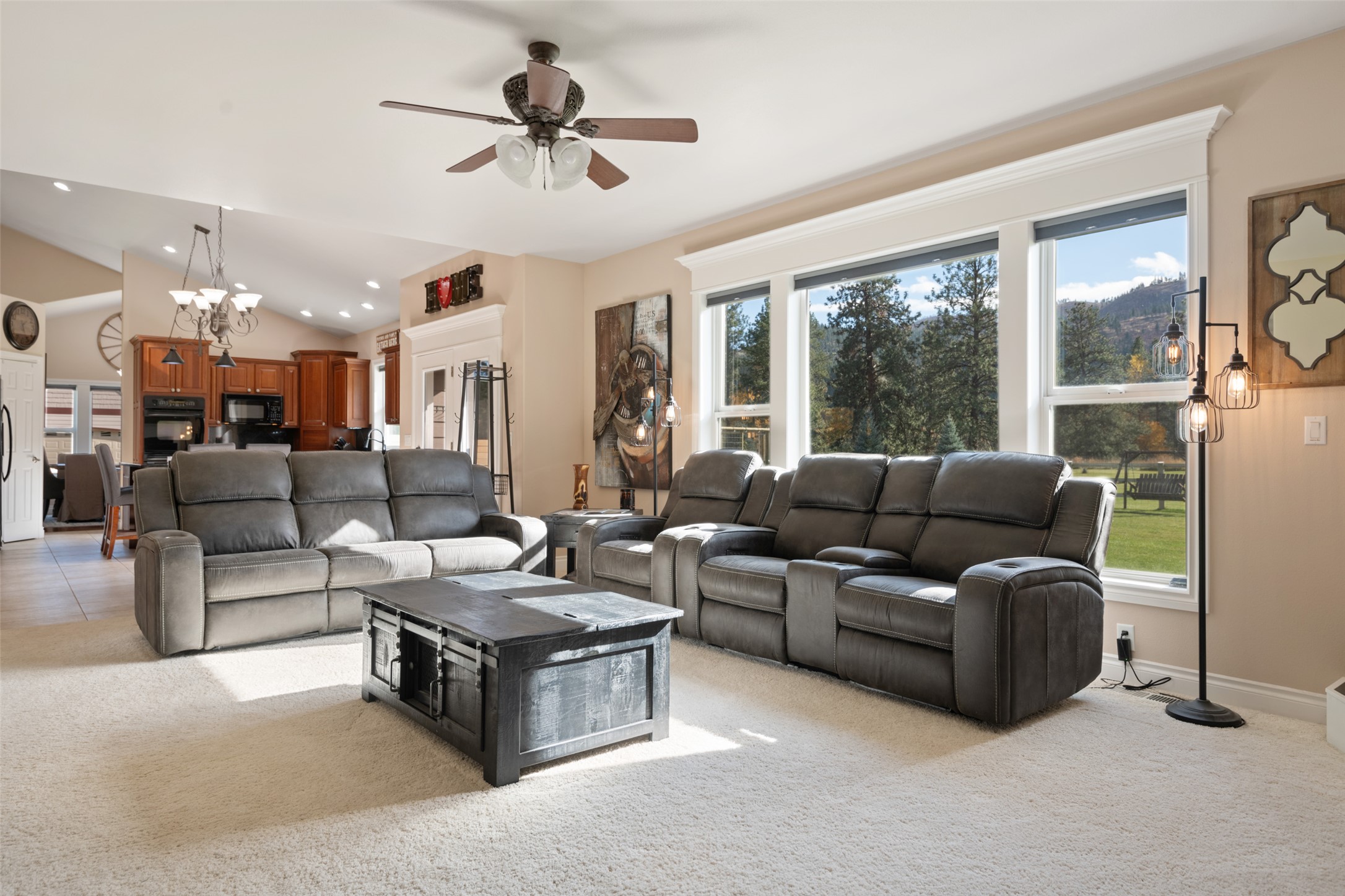 10636 Nez Perce Loop Property Photo 7