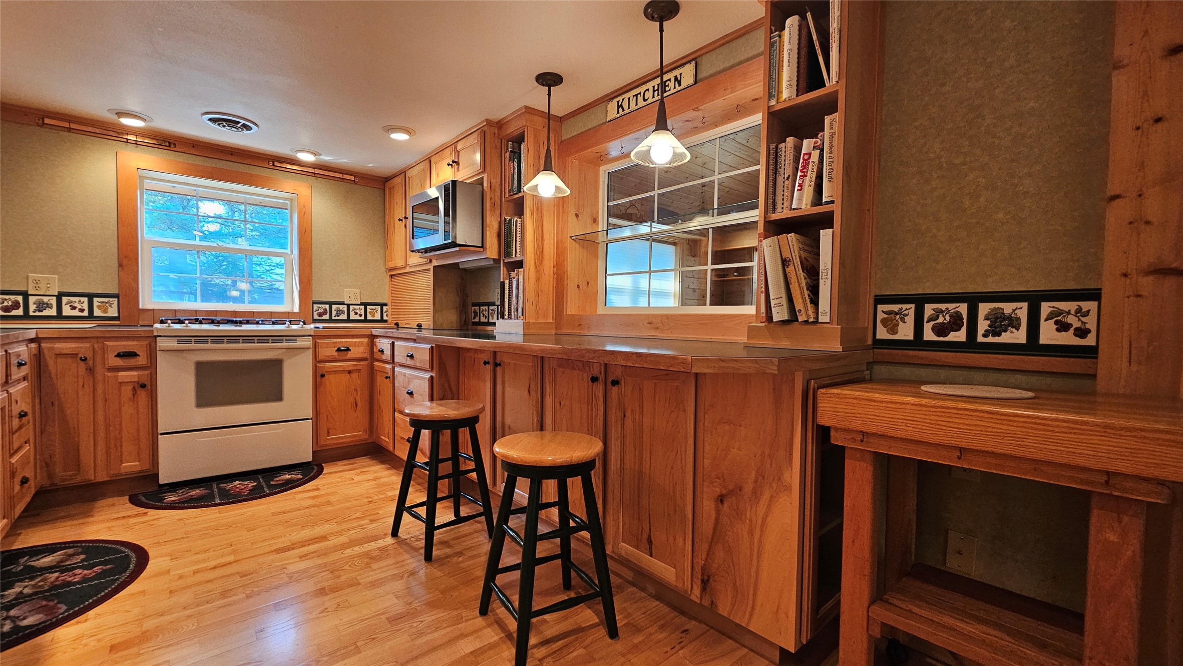 1249 Penny Lane Property Photo 13