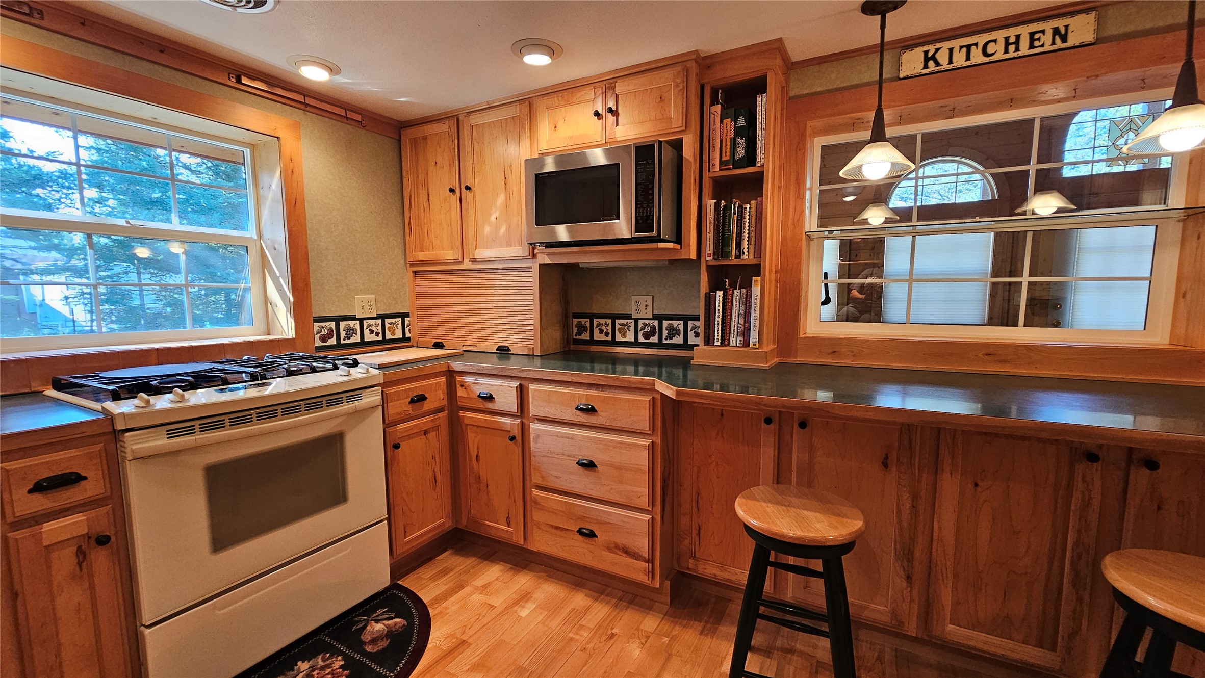 1249 Penny Lane Property Photo 14