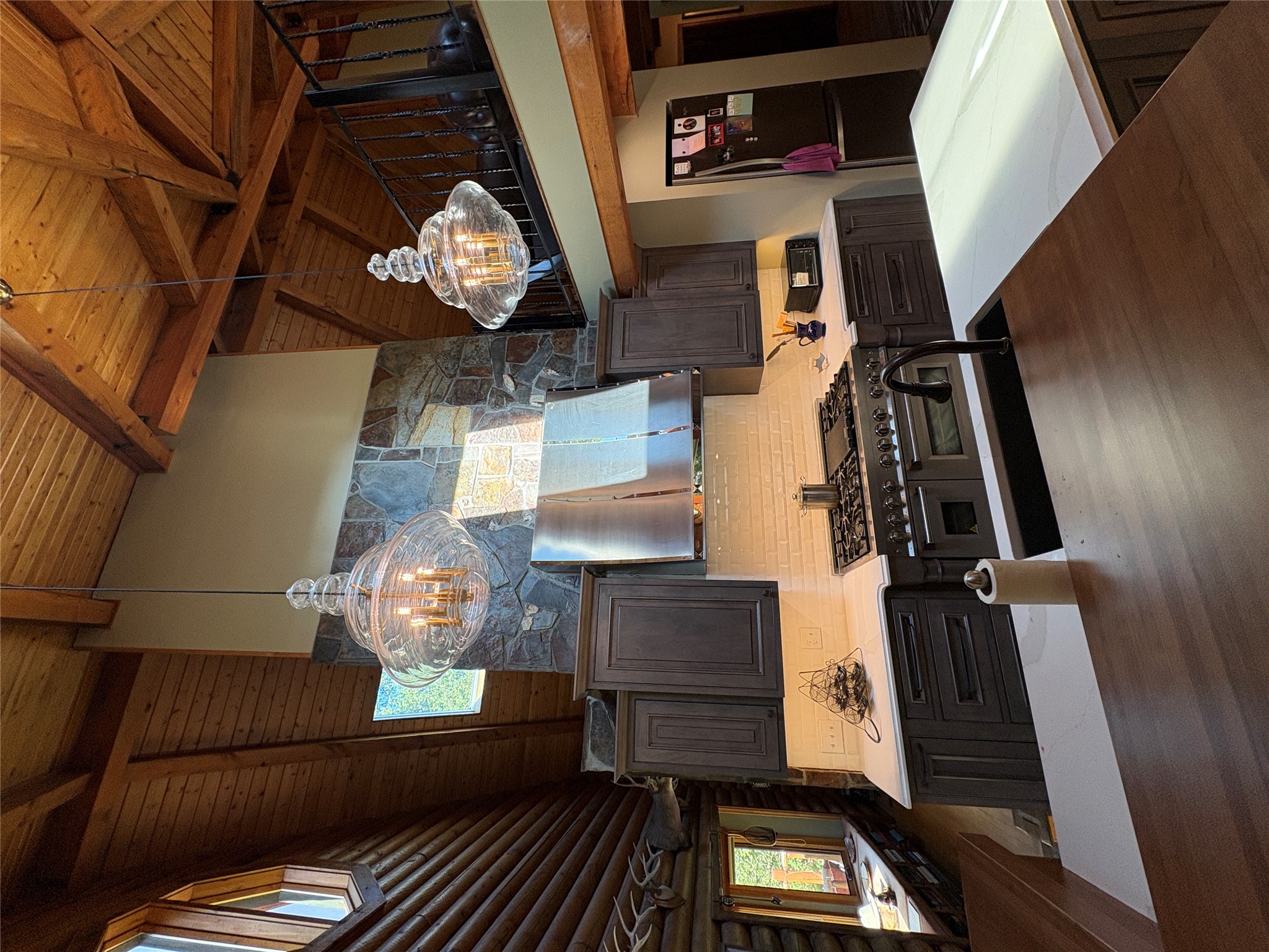 9748 Wallace Lane Property Photo 8