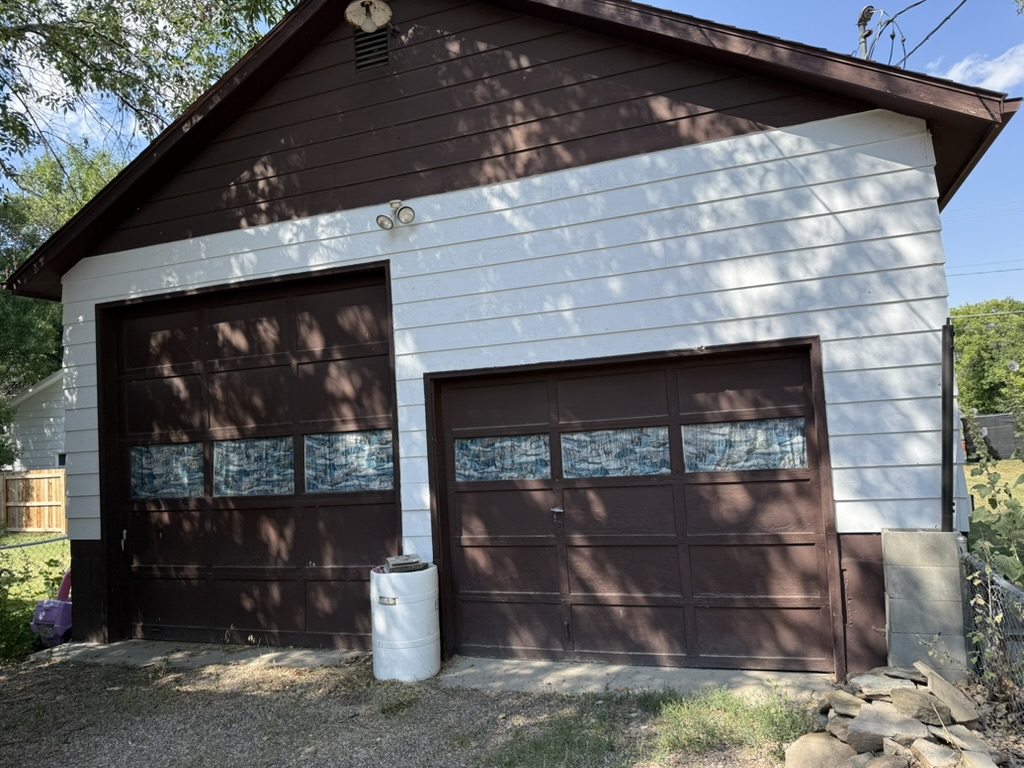 2505 Central Avenue W Property Photo 29