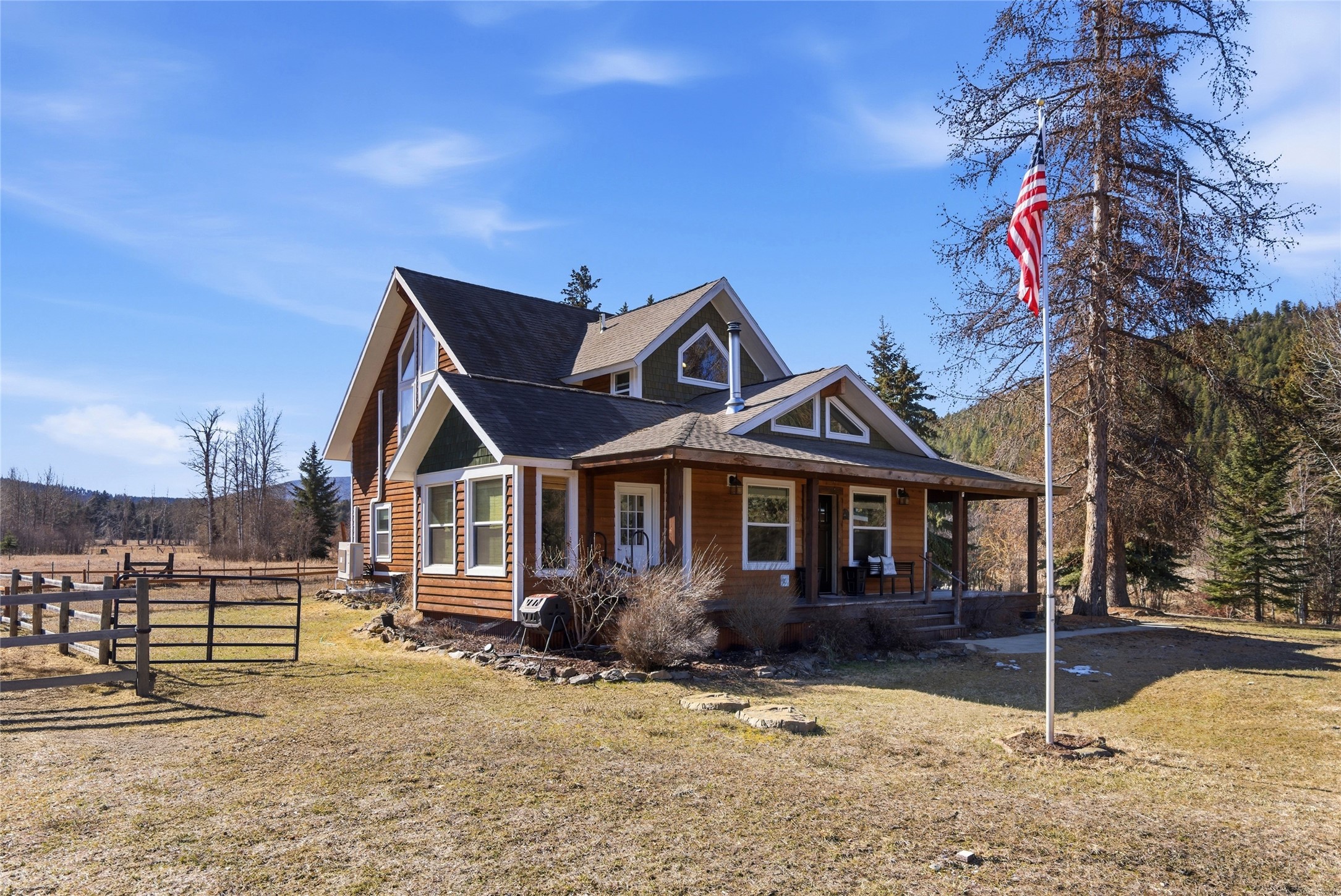 34 Two Creek Lane Property Photo 1