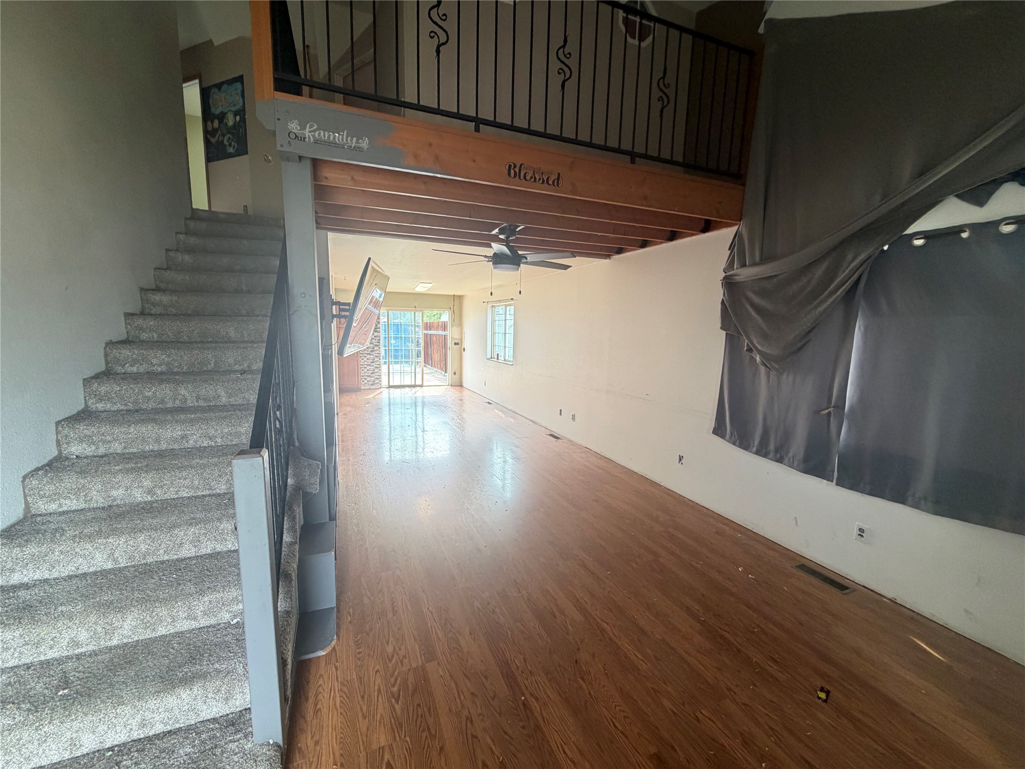 104 10th Street Property Photo 2