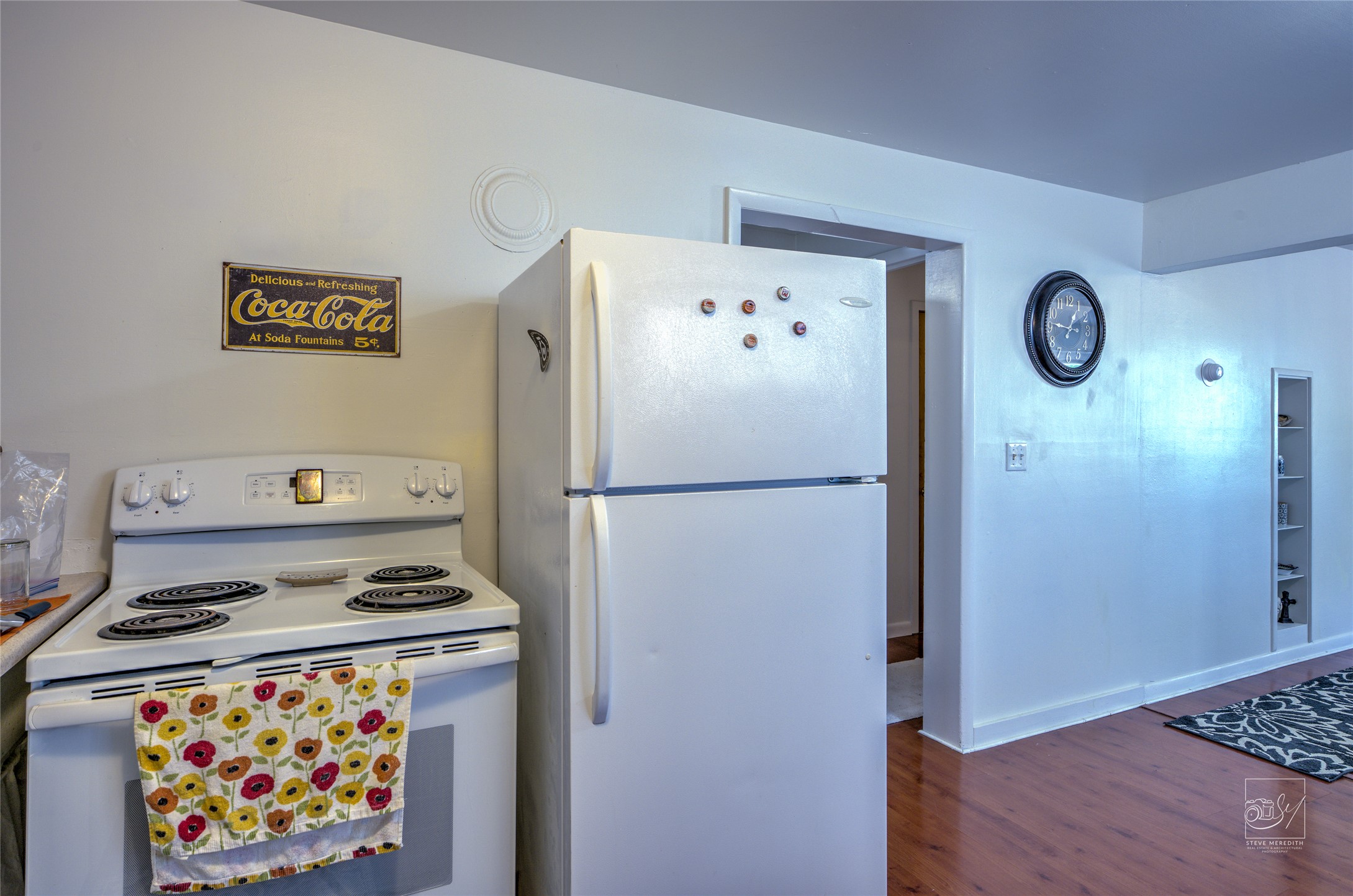 839 E Broadway Street Property Photo 5